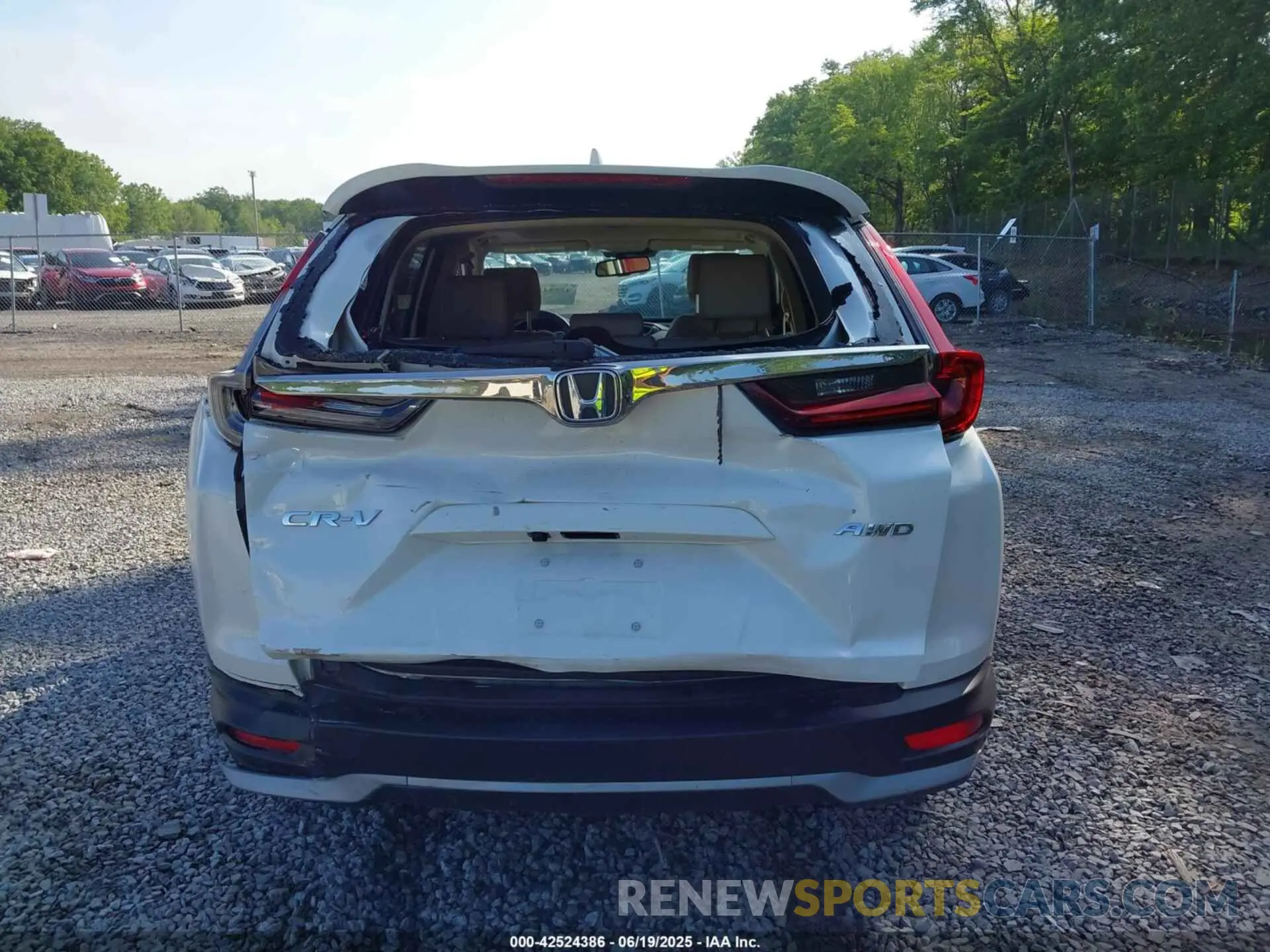 16 Photograph of a damaged car 2HKRW2H83NH604485 HONDA CR-V 2022