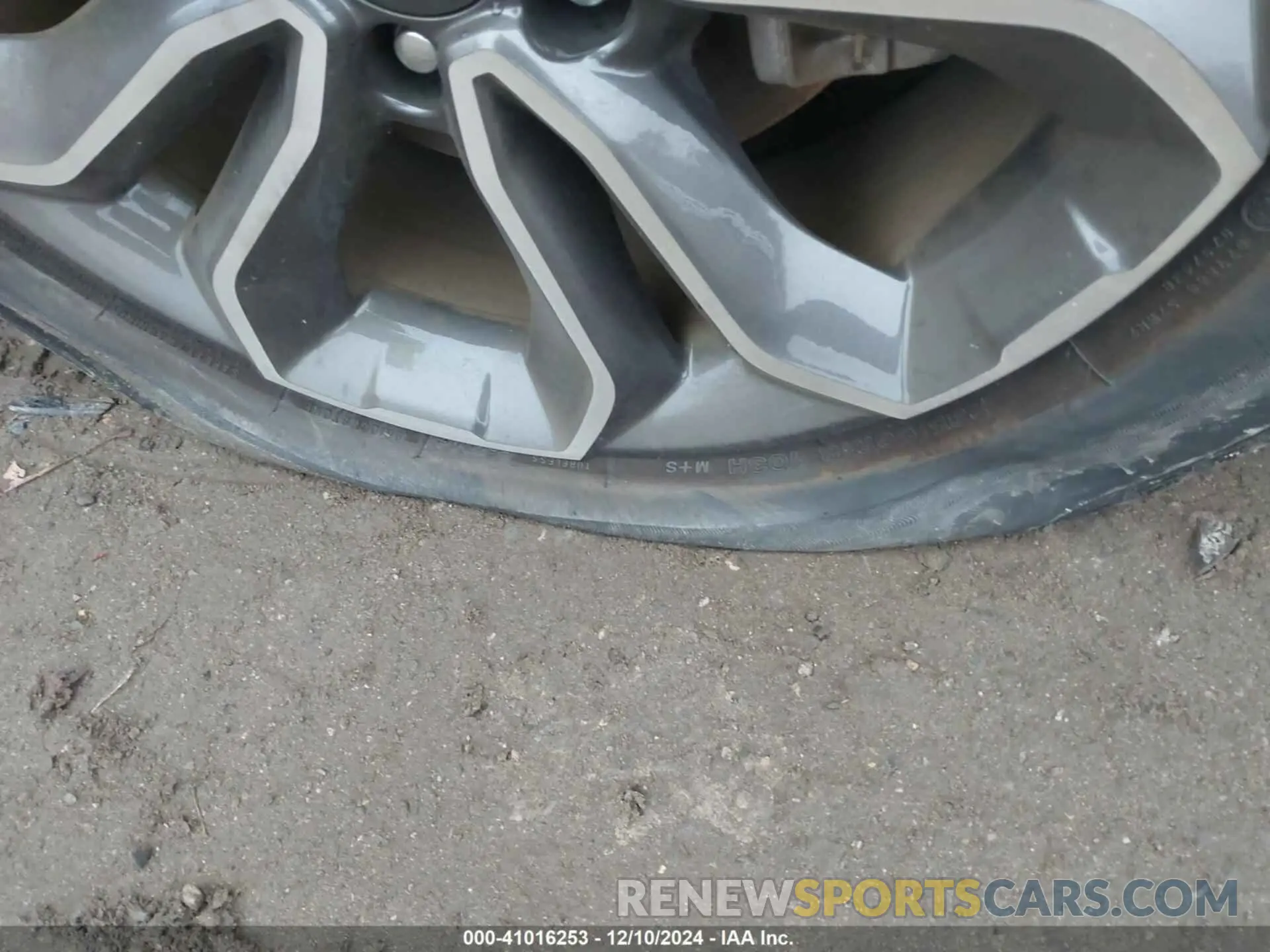 19 Фотография поврежденного автомобиля 2HKRW2H83NH648762 HONDA CR-V 2022