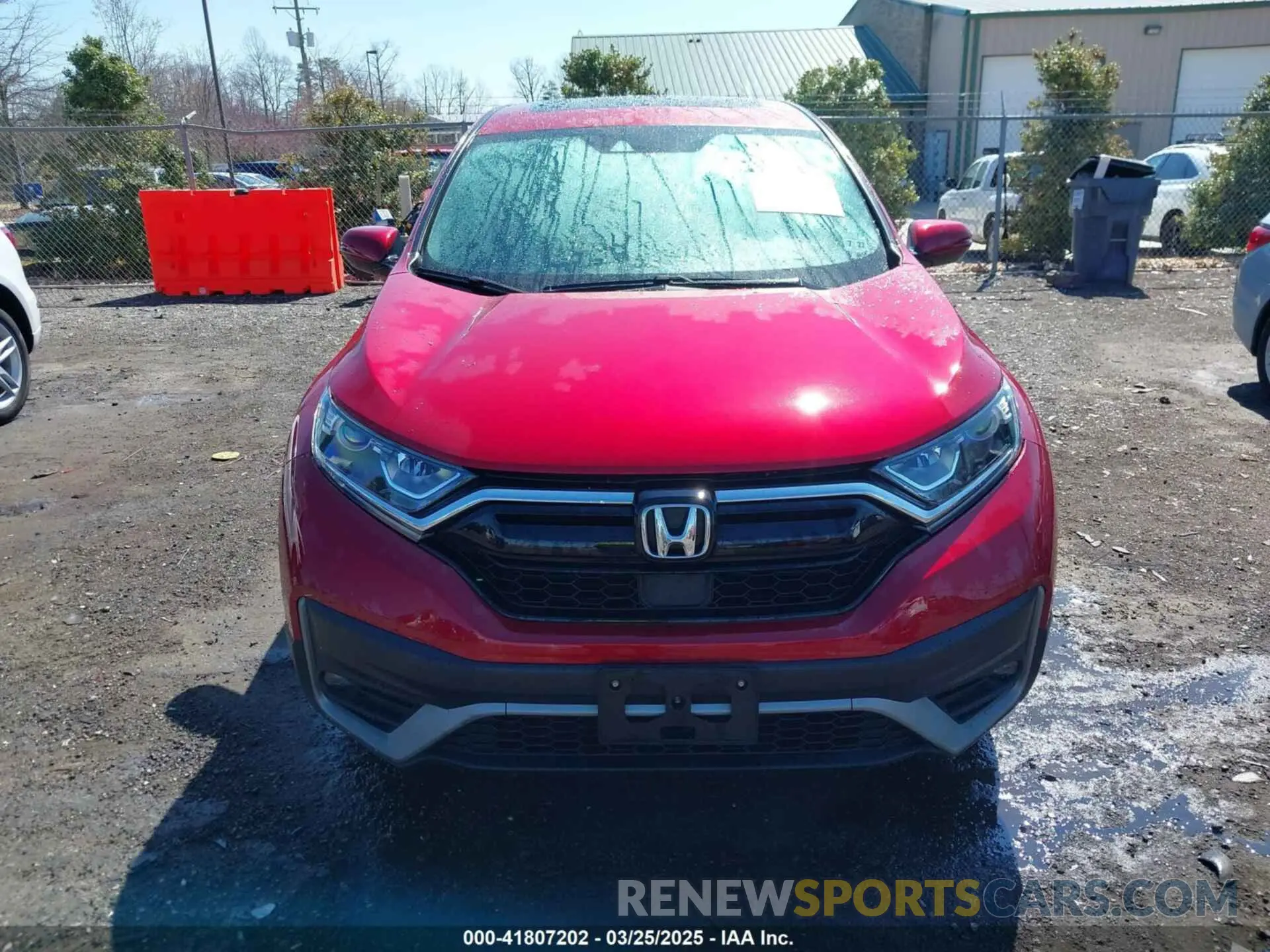 11 Photograph of a damaged car 2HKRW2H85NH656829 HONDA CR-V 2022