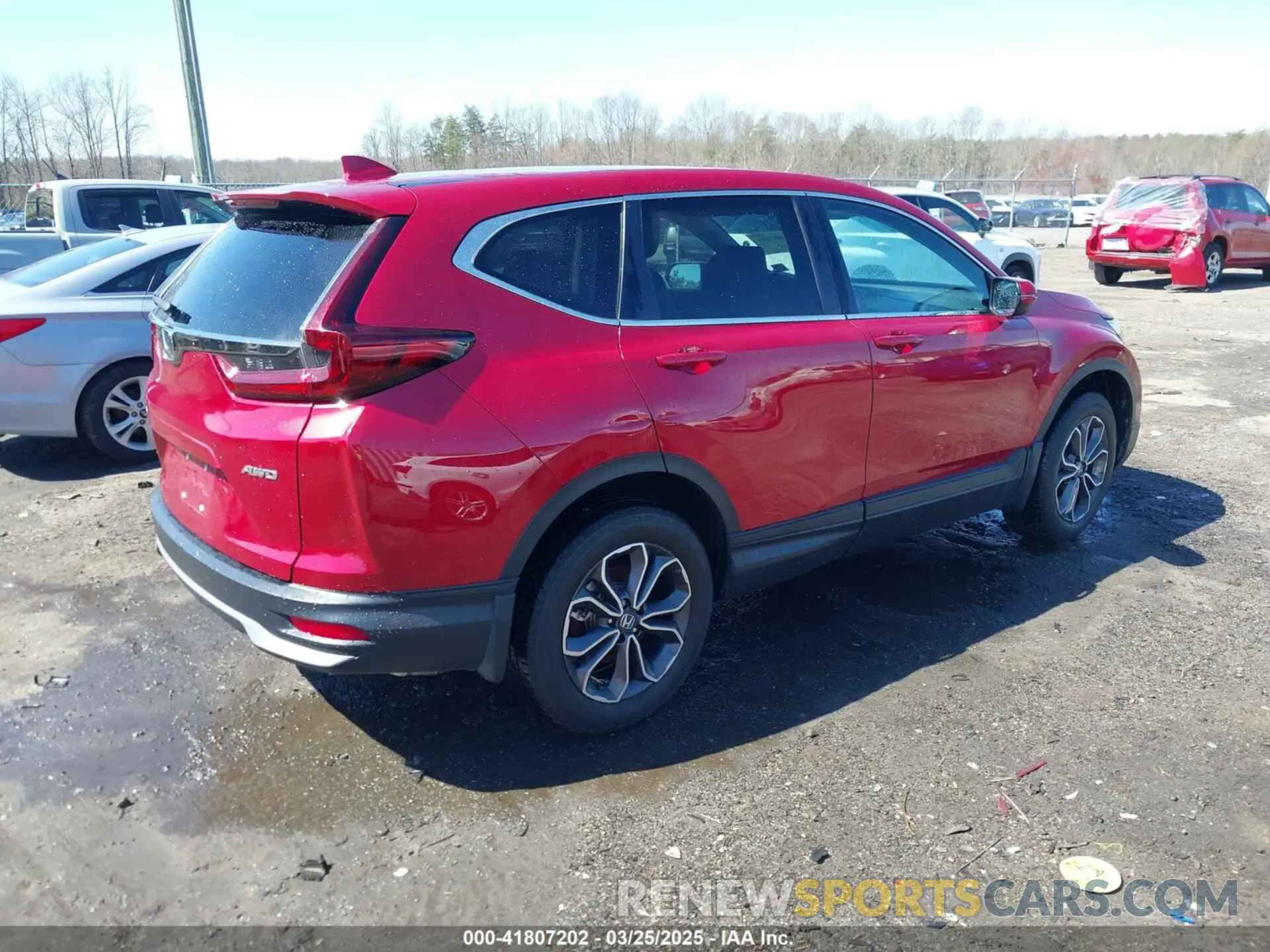4 Photograph of a damaged car 2HKRW2H85NH656829 HONDA CR-V 2022