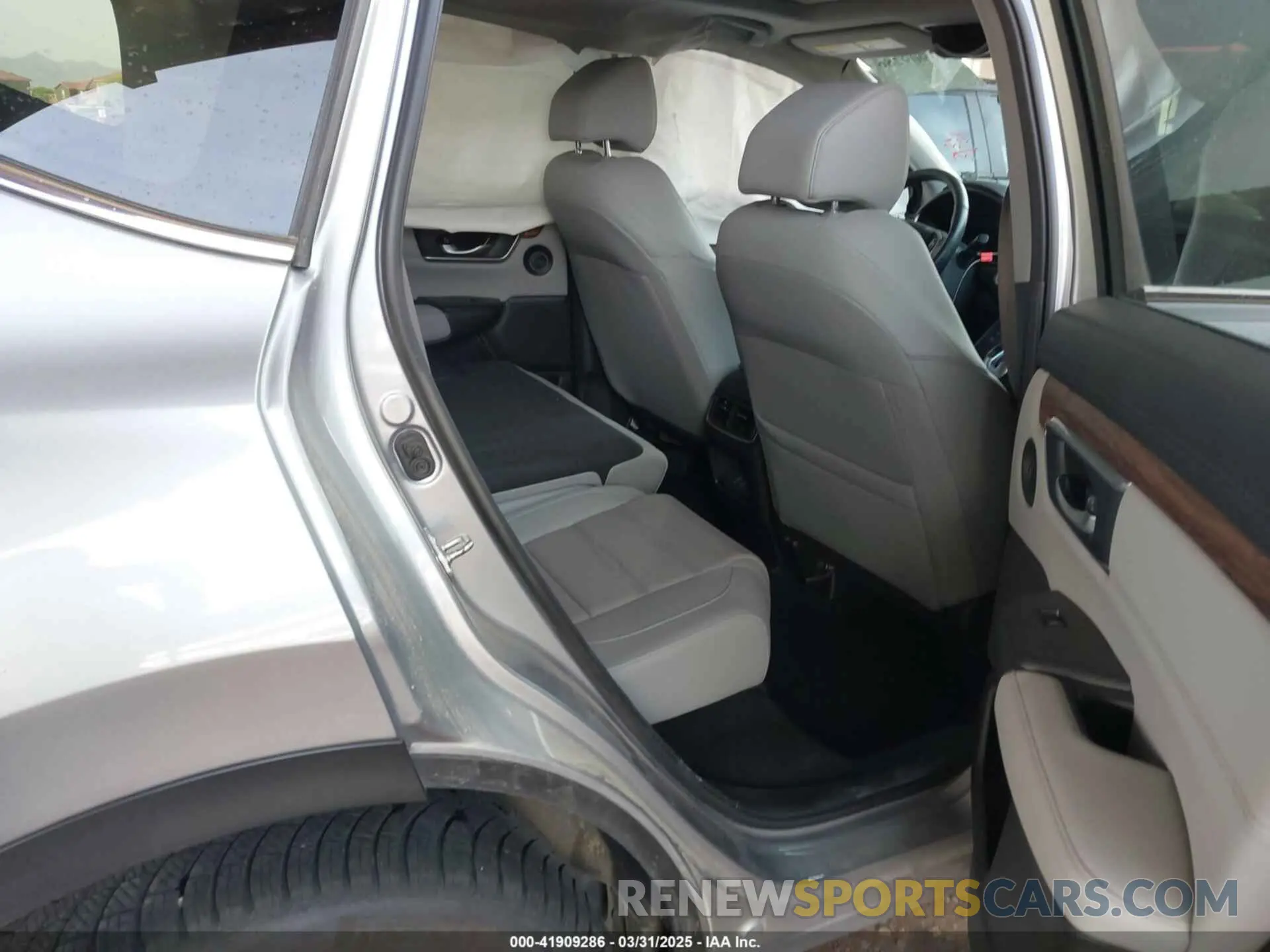 8 Фотография поврежденного автомобиля 2HKRW2H90NH639932 HONDA CR-V 2022