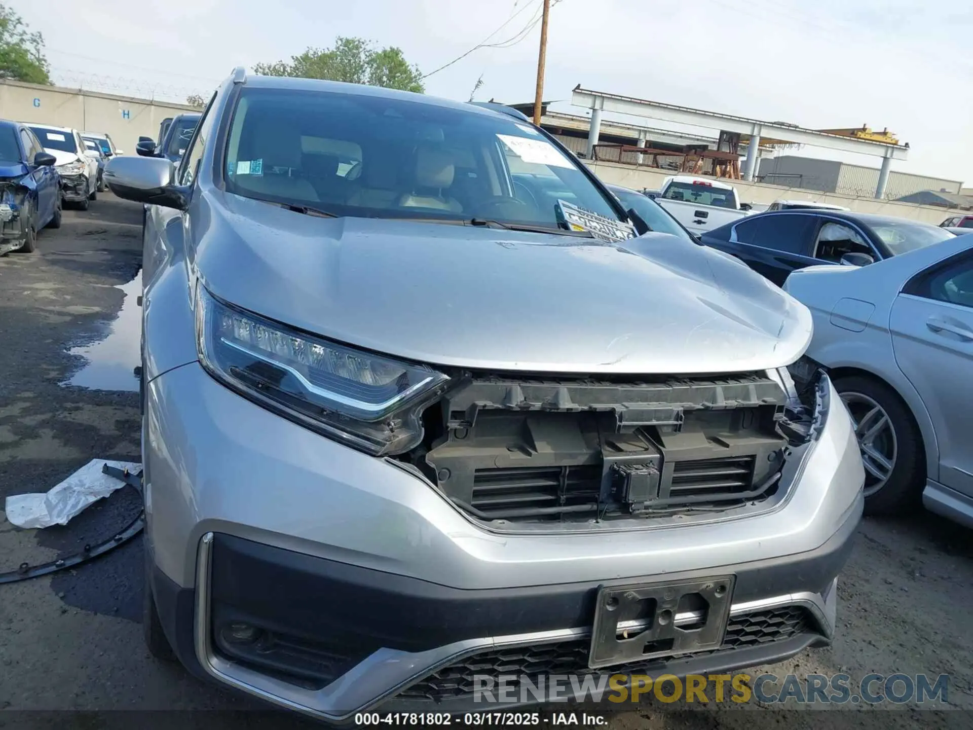 12 Photograph of a damaged car 2HKRW2H99NH655482 HONDA CR-V 2022