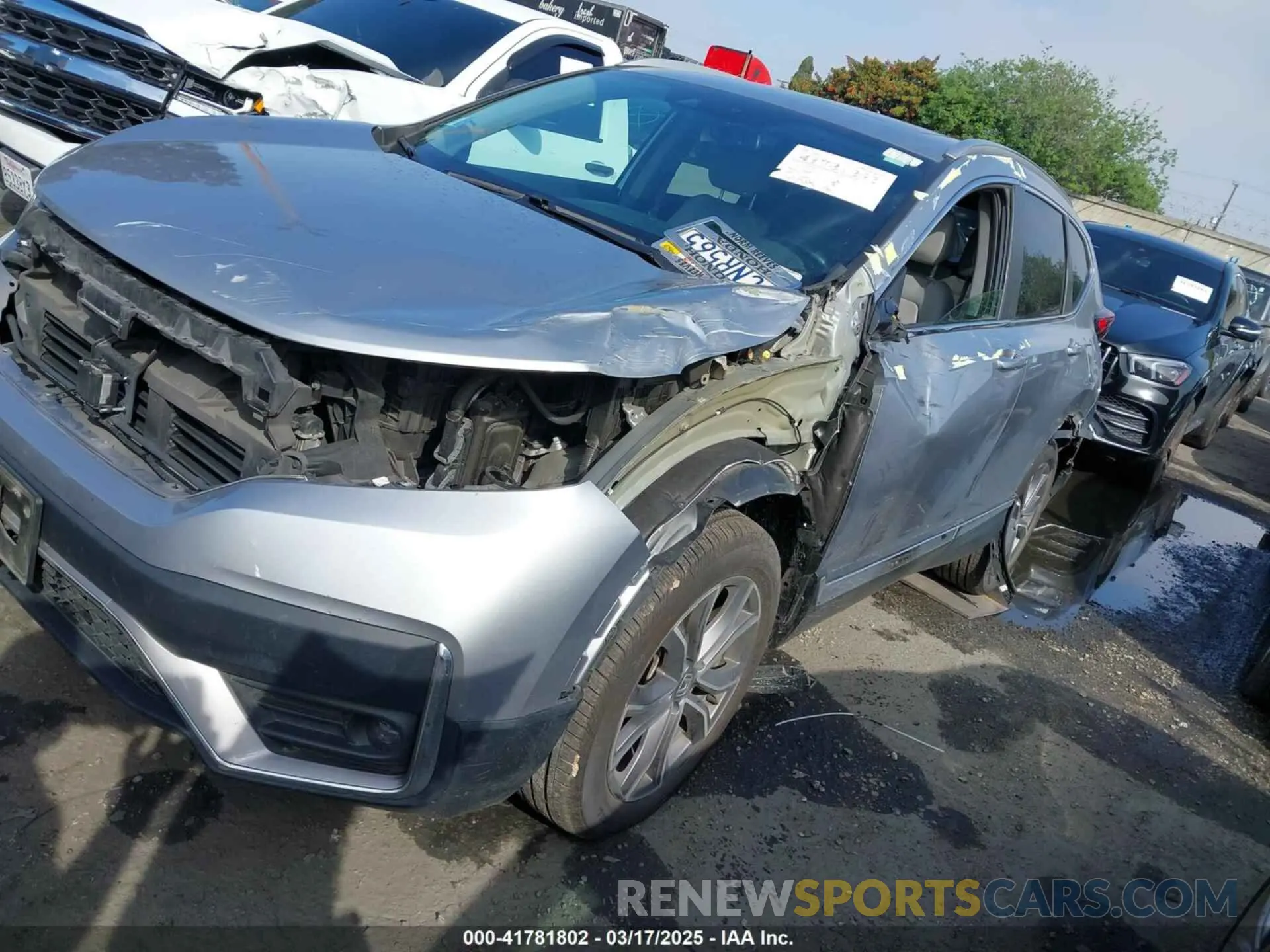 2 Photograph of a damaged car 2HKRW2H99NH655482 HONDA CR-V 2022