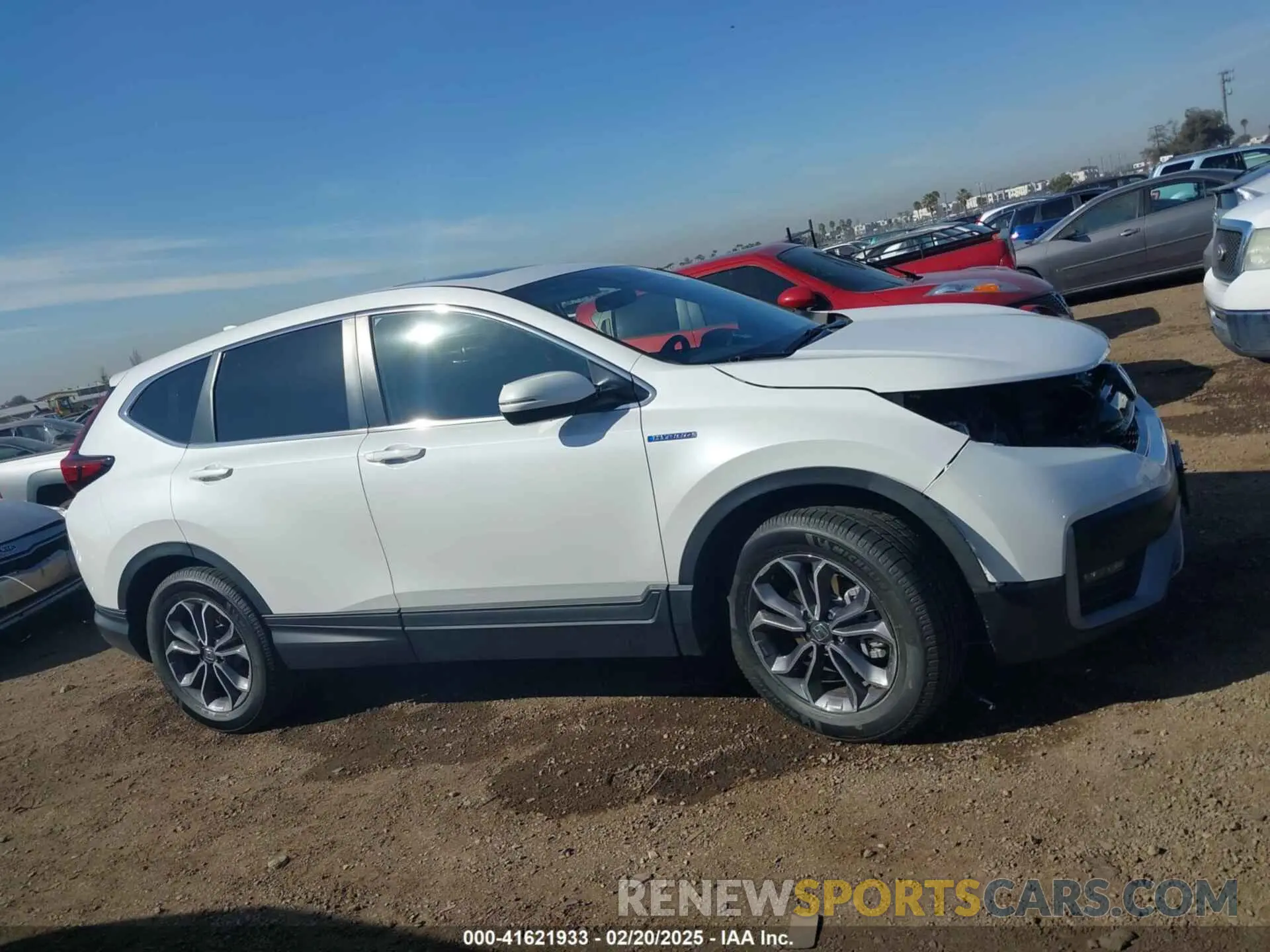 14 Photograph of a damaged car 5J6RT6H52NL044177 HONDA CR-V 2022