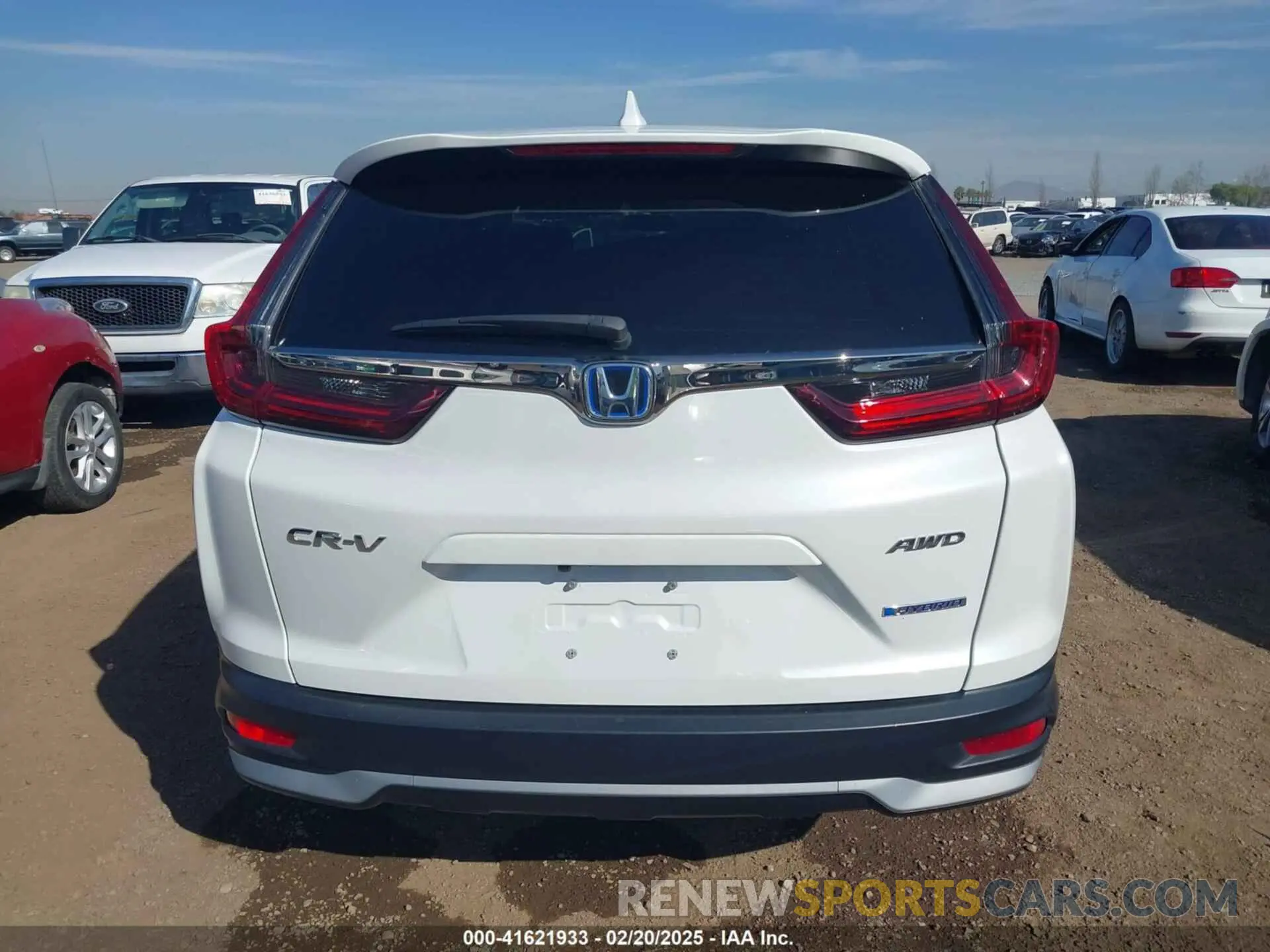 17 Photograph of a damaged car 5J6RT6H52NL044177 HONDA CR-V 2022