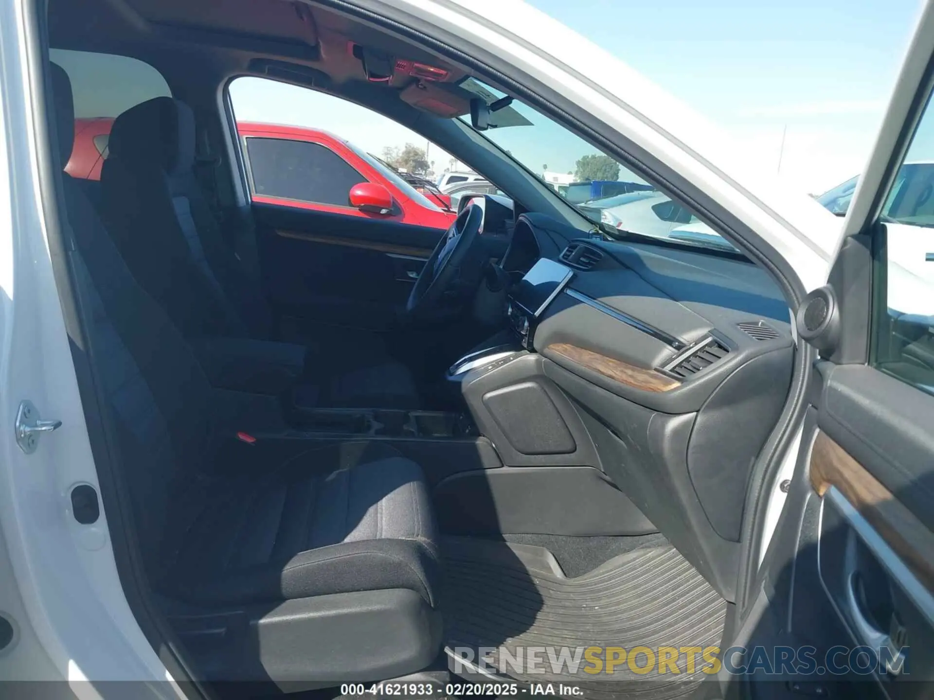 5 Photograph of a damaged car 5J6RT6H52NL044177 HONDA CR-V 2022