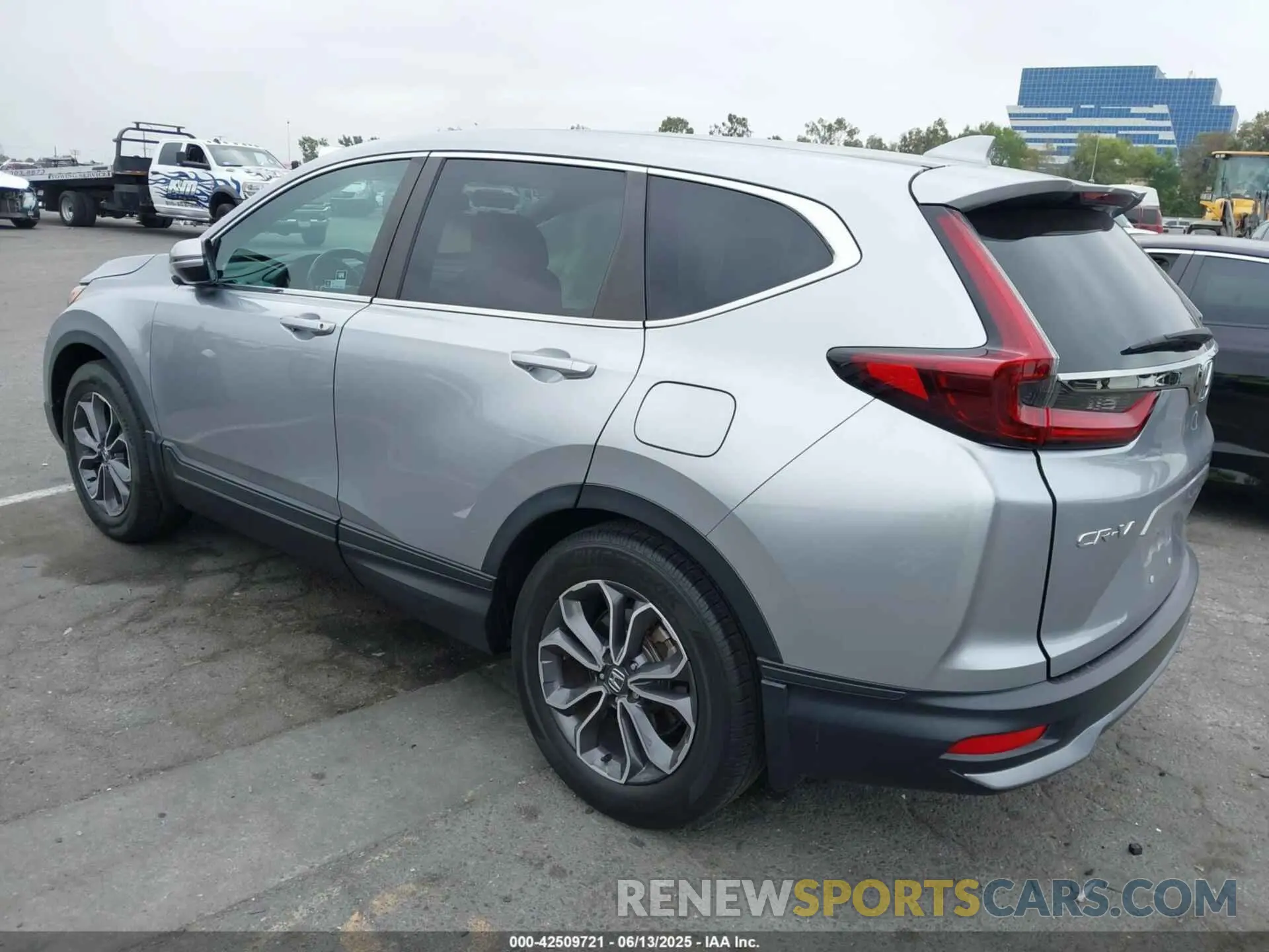 3 Photograph of a damaged car 5J6RW1H85NA021377 HONDA CR-V 2022