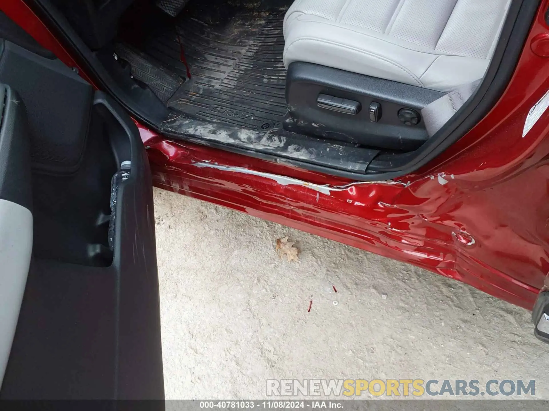 17 Photograph of a damaged car 5J6RW2H99NL005329 HONDA CR-V 2022