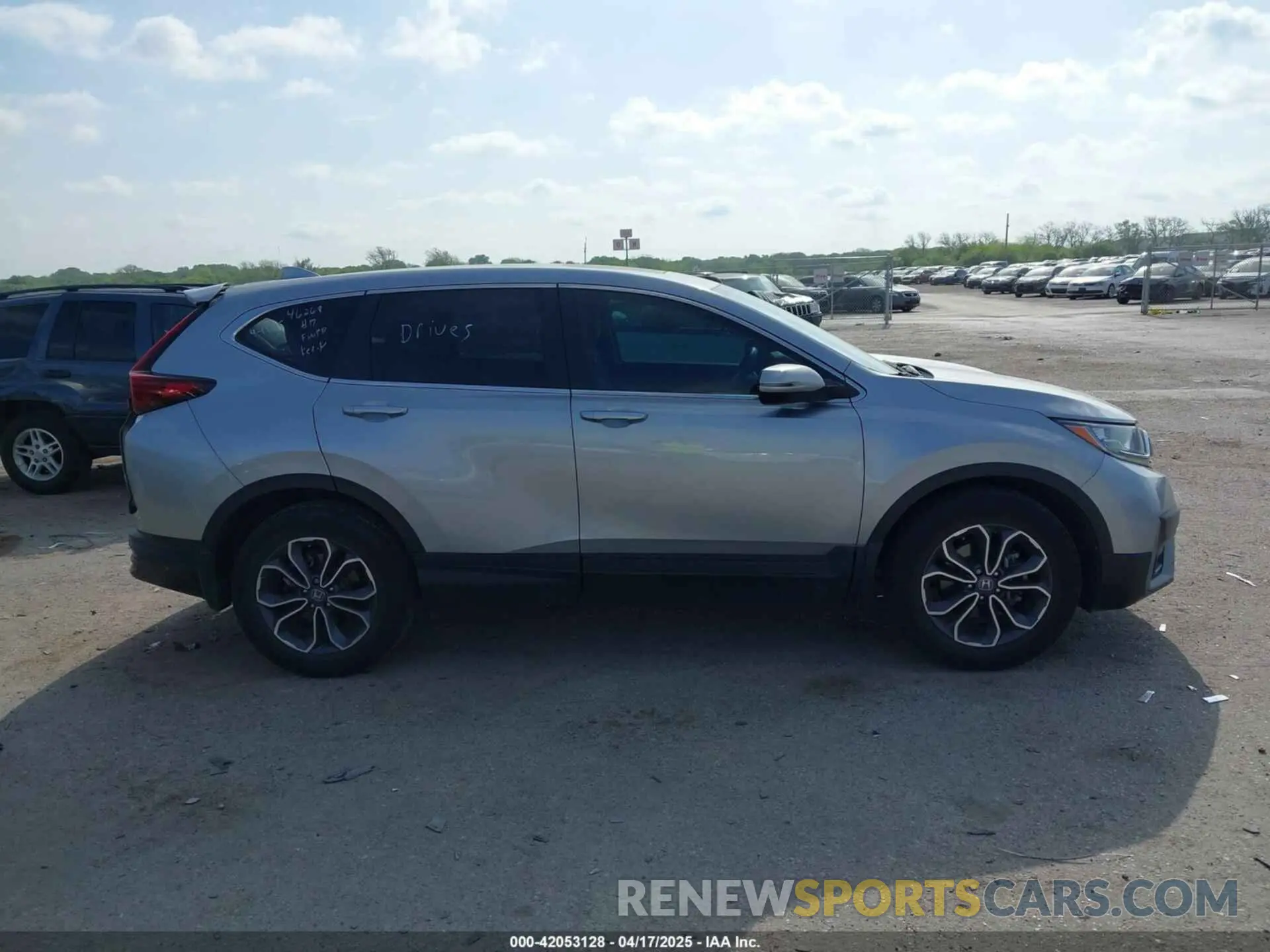 13 Photograph of a damaged car 7FARW1H58NE008288 HONDA CR-V 2022