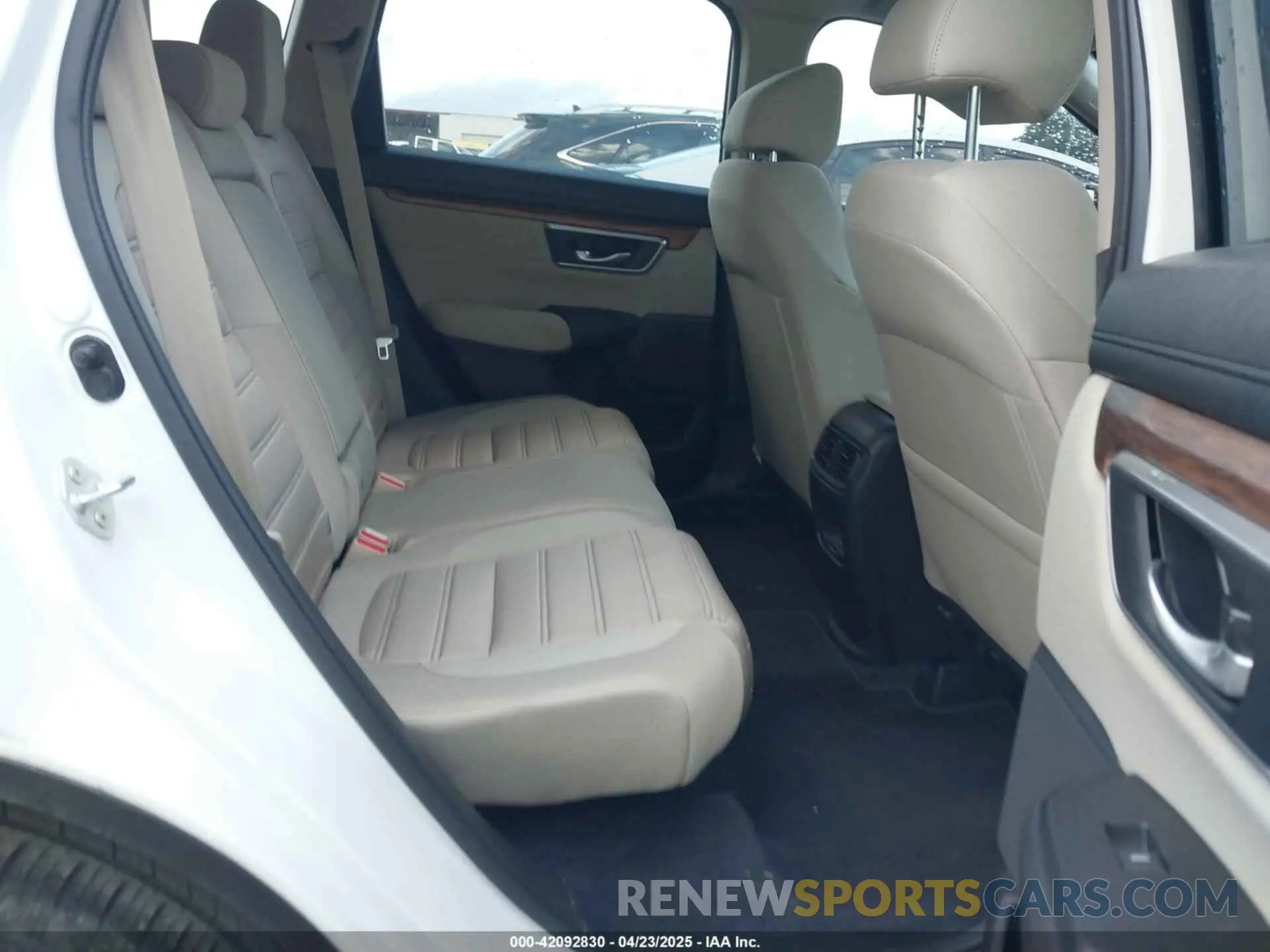 8 Фотография поврежденного автомобиля 7FARW1H5XNE004856 HONDA CR-V 2022