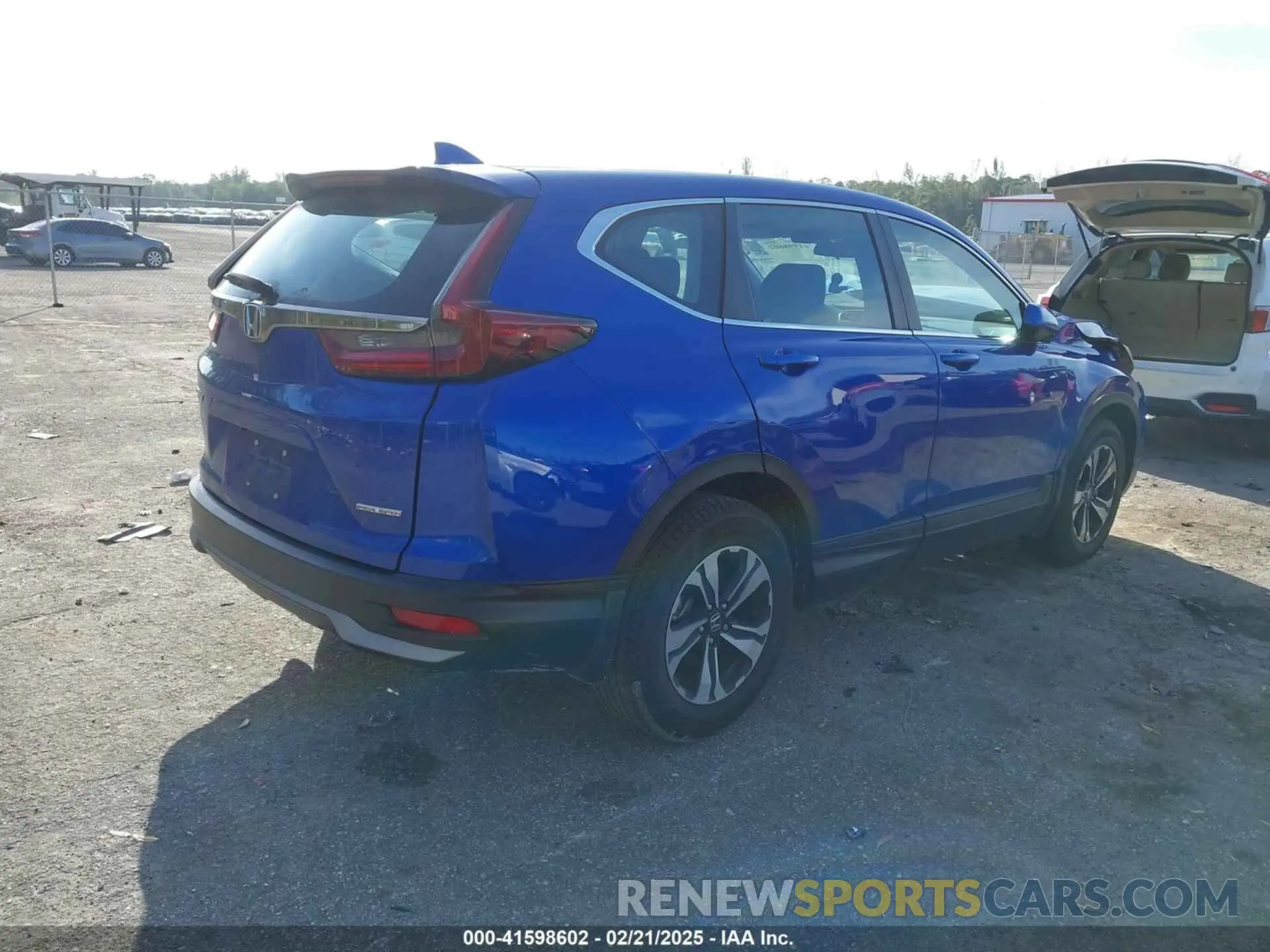 4 Фотография поврежденного автомобиля 7FARW1H73NE010449 HONDA CR-V 2022