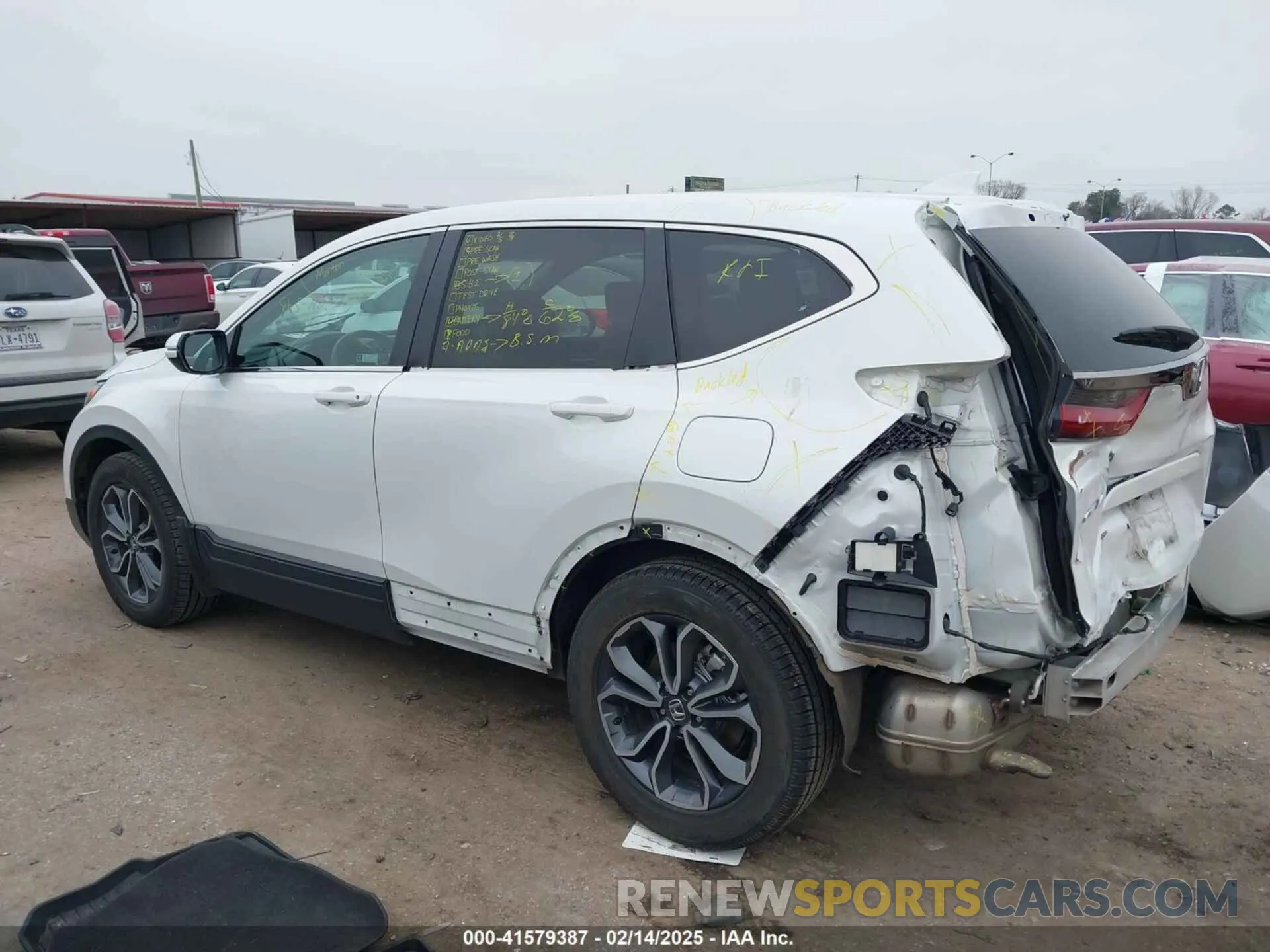 3 Photograph of a damaged car 7FARW1H87NE014142 HONDA CR-V 2022