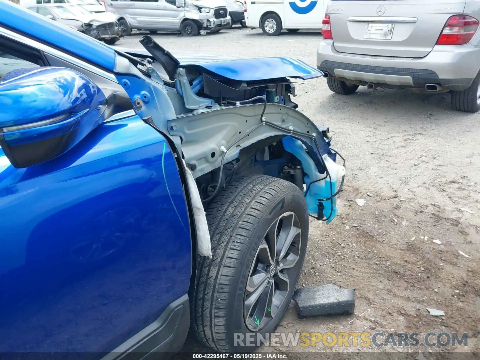 6 Photograph of a damaged car 7FARW2H55NE004205 HONDA CR-V 2022