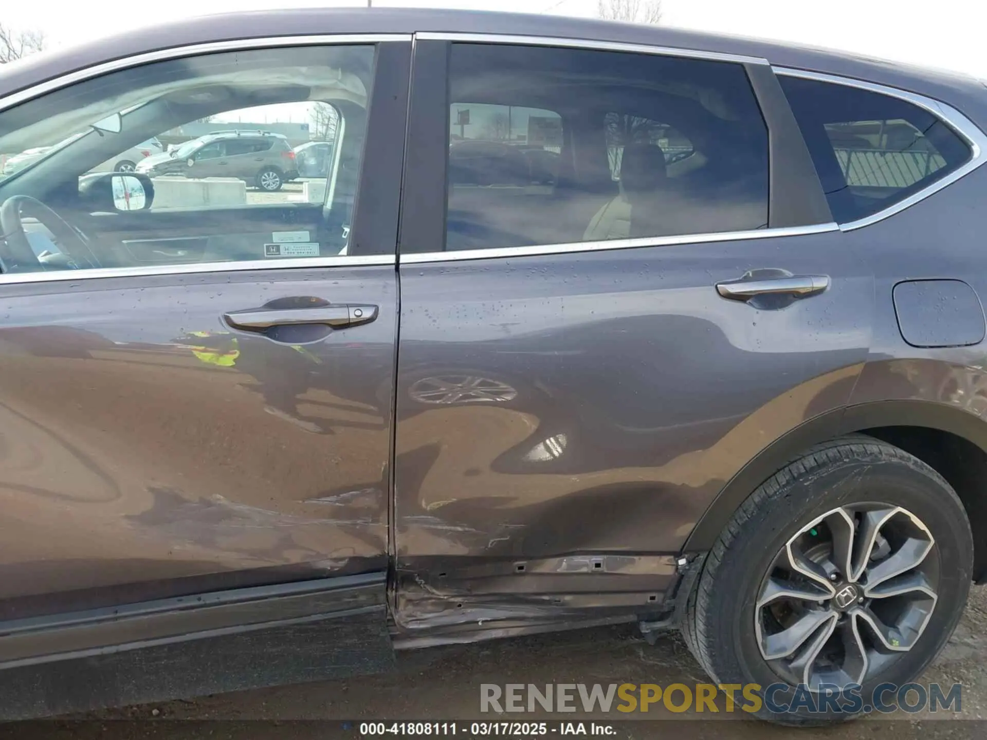 6 Photograph of a damaged car 7FARW2H55NE016855 HONDA CR-V 2022
