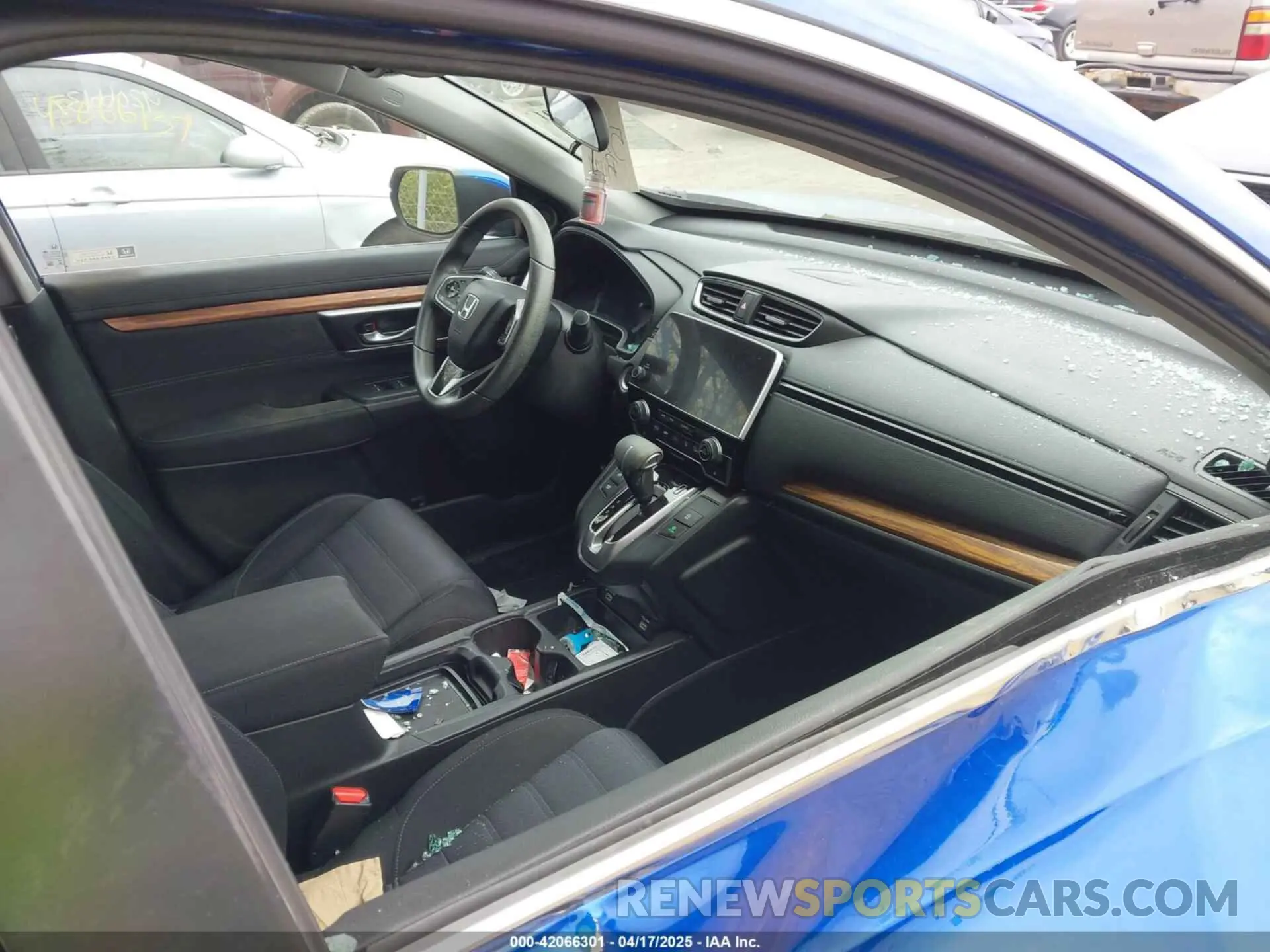 5 Фотография поврежденного автомобиля 7FARW2H55NE018038 HONDA CR-V 2022