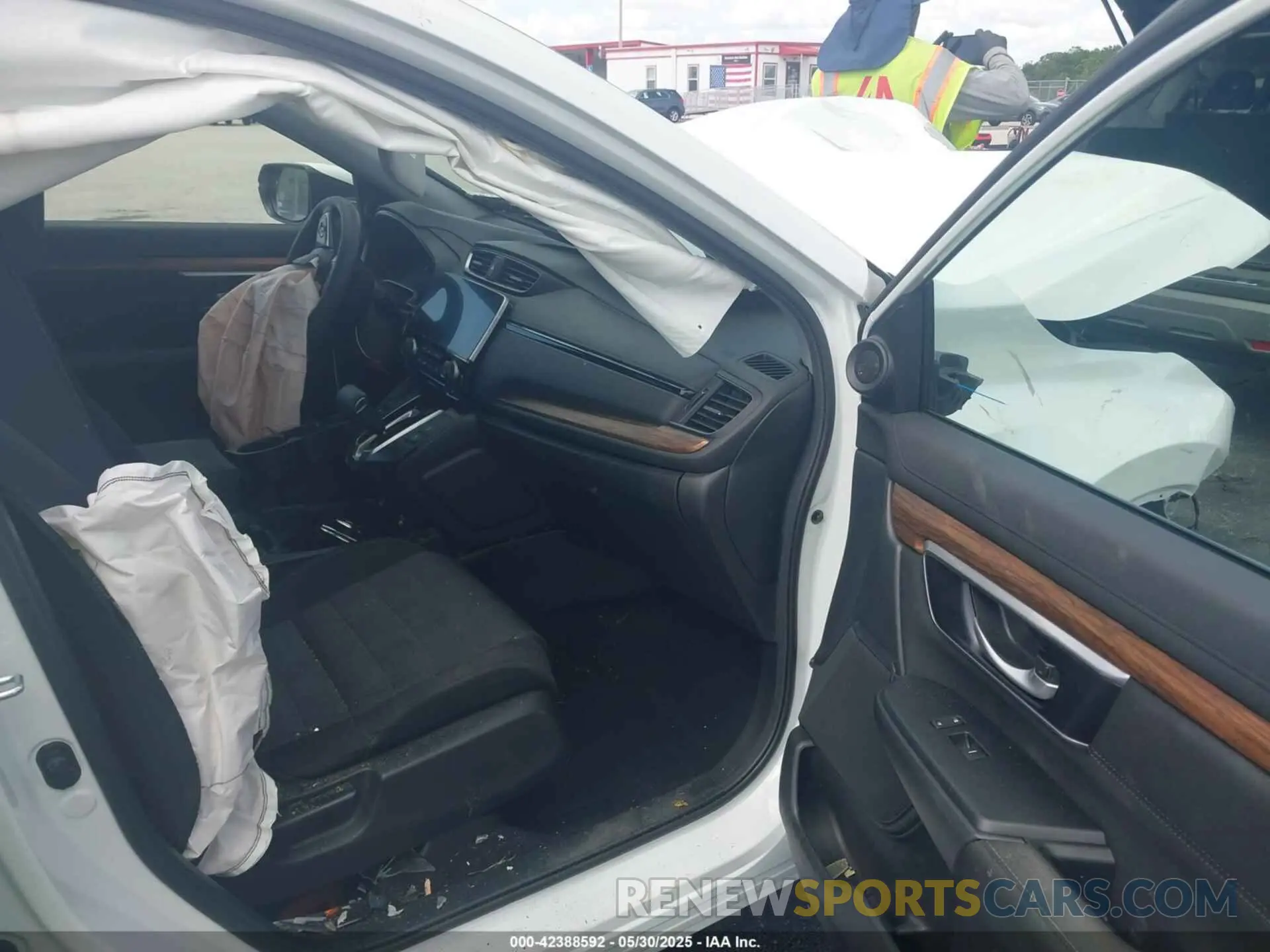 5 Photograph of a damaged car 7FARW2H55NE046504 HONDA CR-V 2022