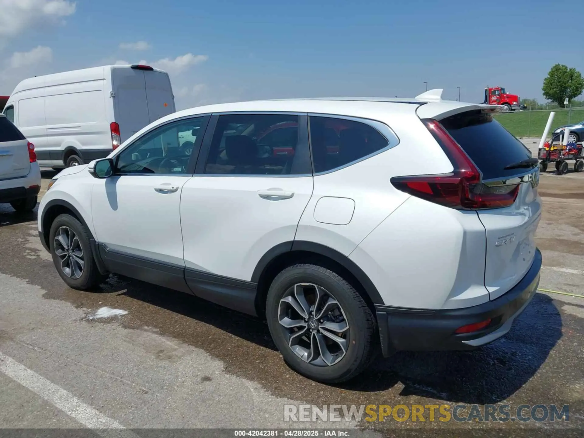 14 Photograph of a damaged car 7FARW2H80NE034139 HONDA CR-V 2022
