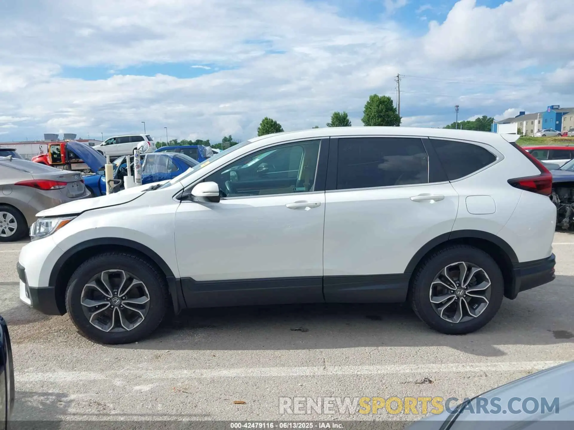 14 Photograph of a damaged car 7FARW2H80NE035856 HONDA CR-V 2022