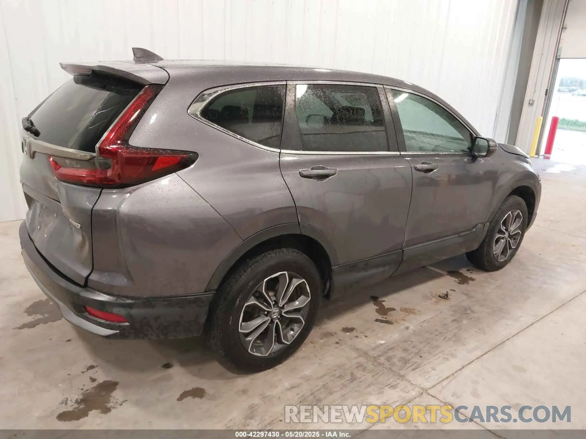 4 Фотография поврежденного автомобиля 7FARW2H86NE040687 HONDA CR-V 2022