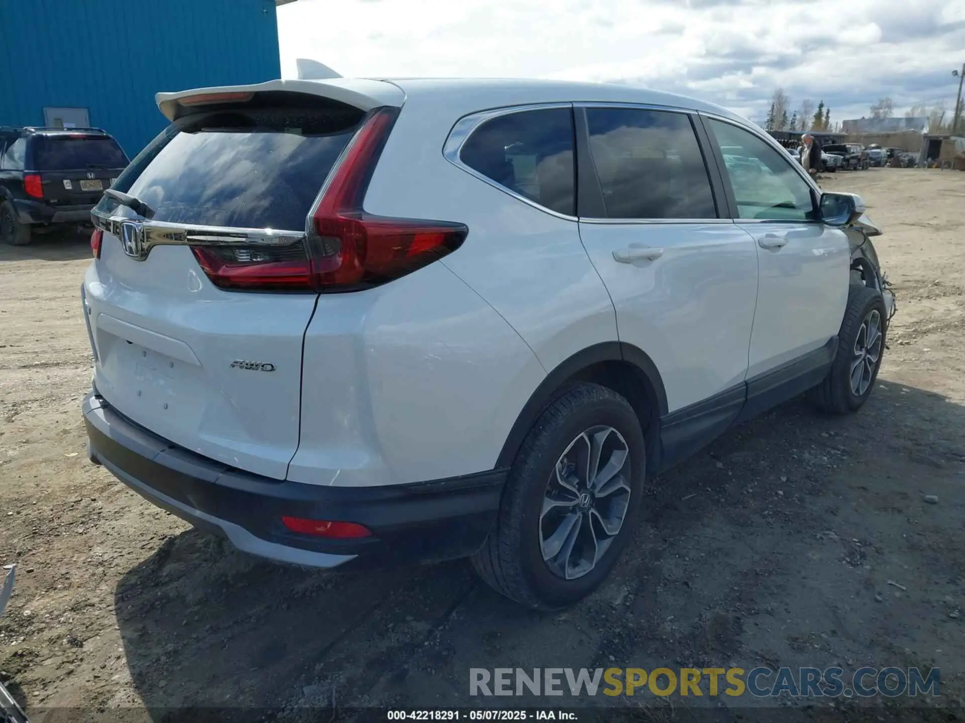 4 Photograph of a damaged car 7FARW2H88NE031571 HONDA CR-V 2022