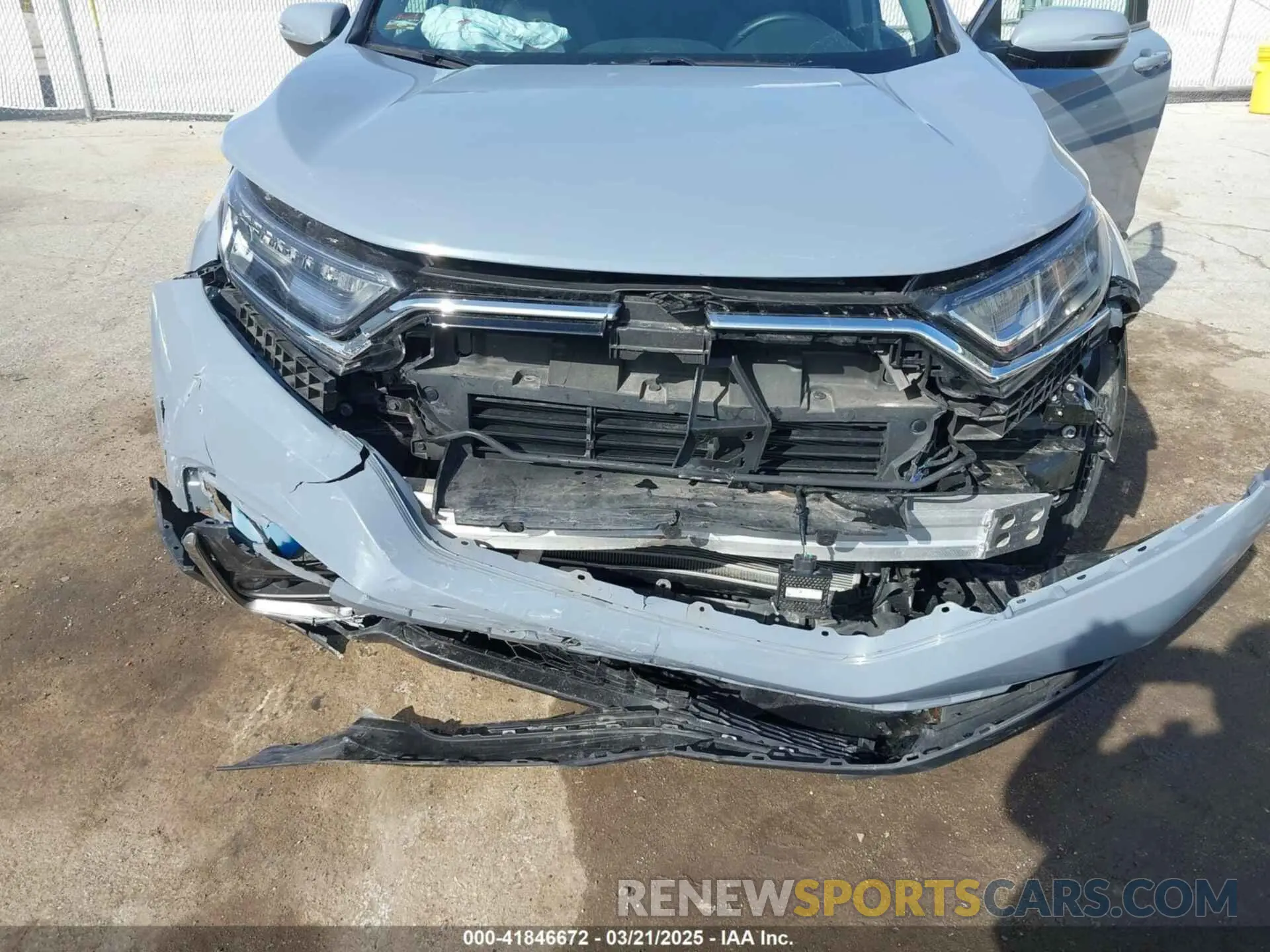 6 Photograph of a damaged car 7FARW2H92NE021336 HONDA CR-V 2022