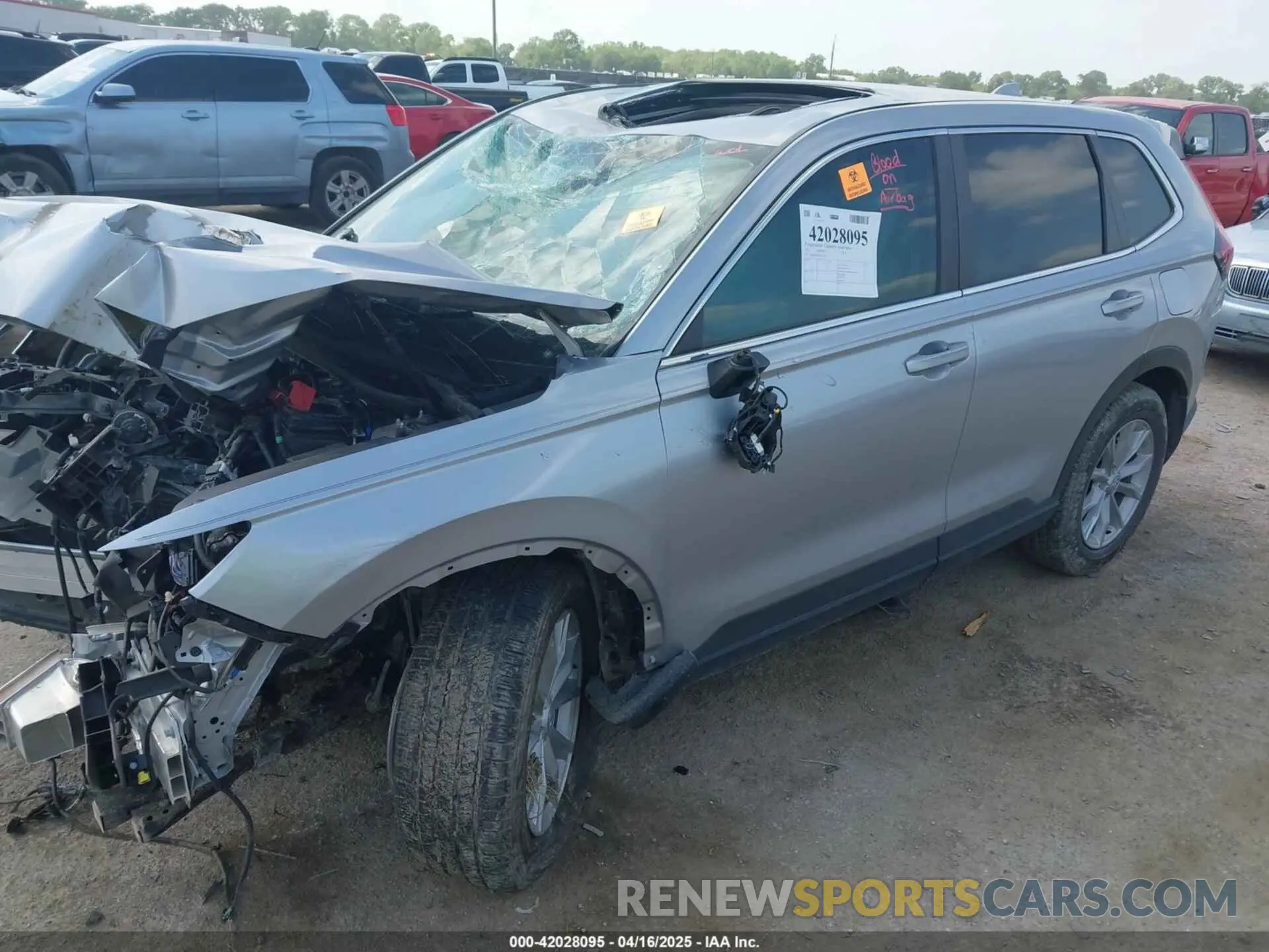 2 Photograph of a damaged car 2HKRS3H75PH302319 HONDA CR-V 2023
