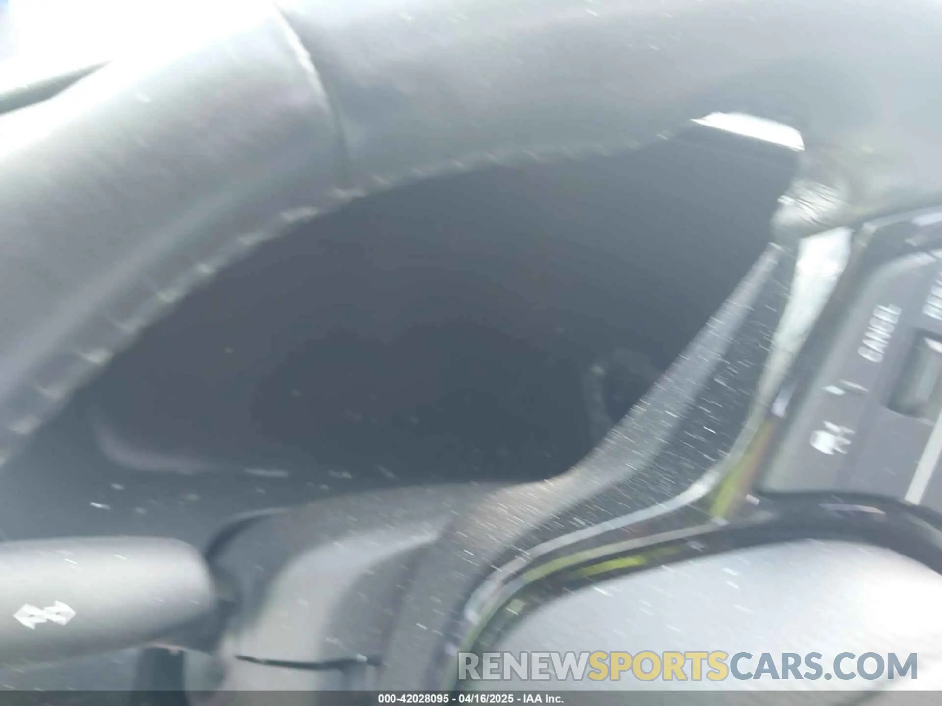 7 Photograph of a damaged car 2HKRS3H75PH302319 HONDA CR-V 2023