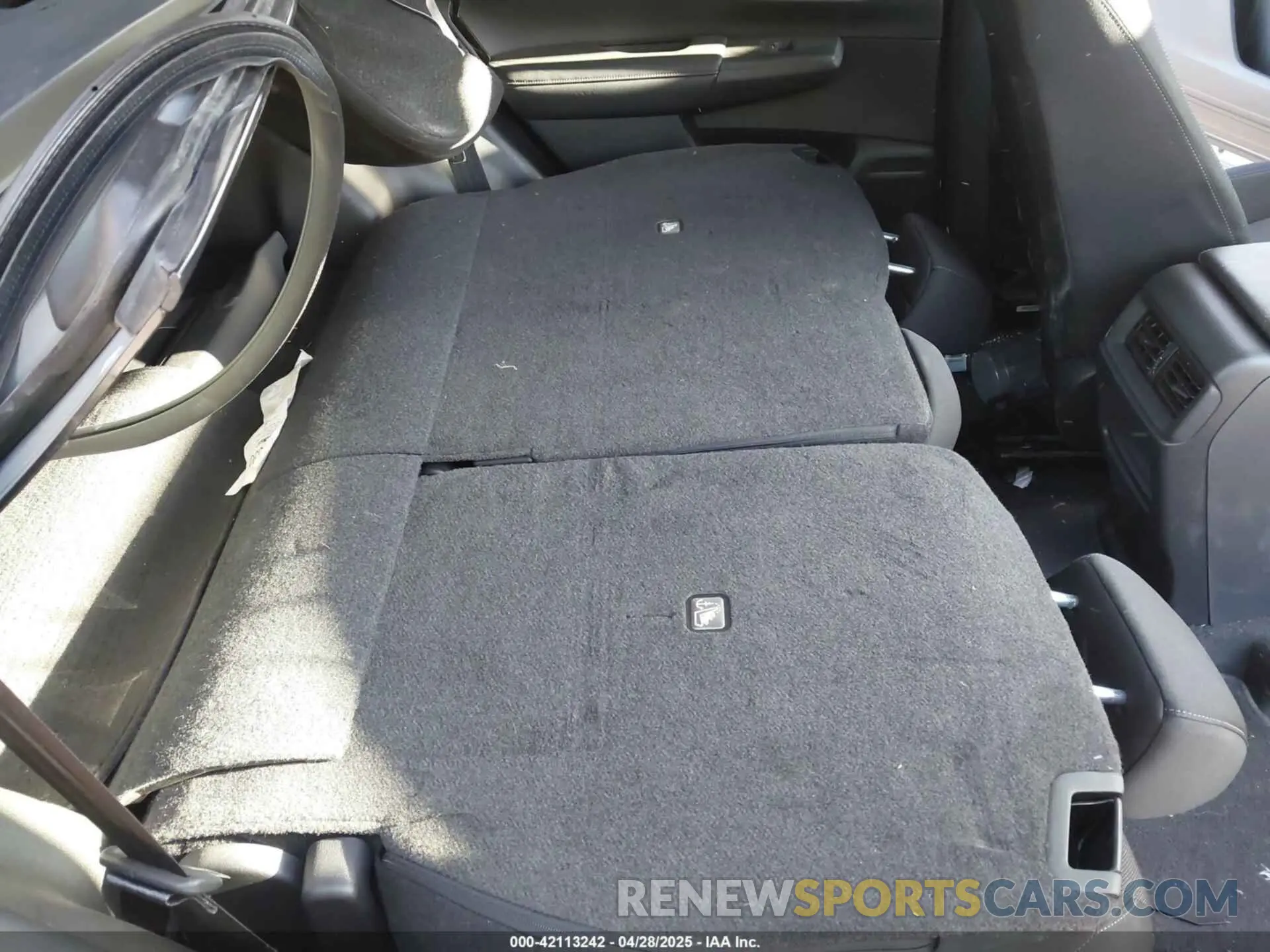 8 Фотография поврежденного автомобиля 2HKRS4H42PH431503 HONDA CR-V 2023