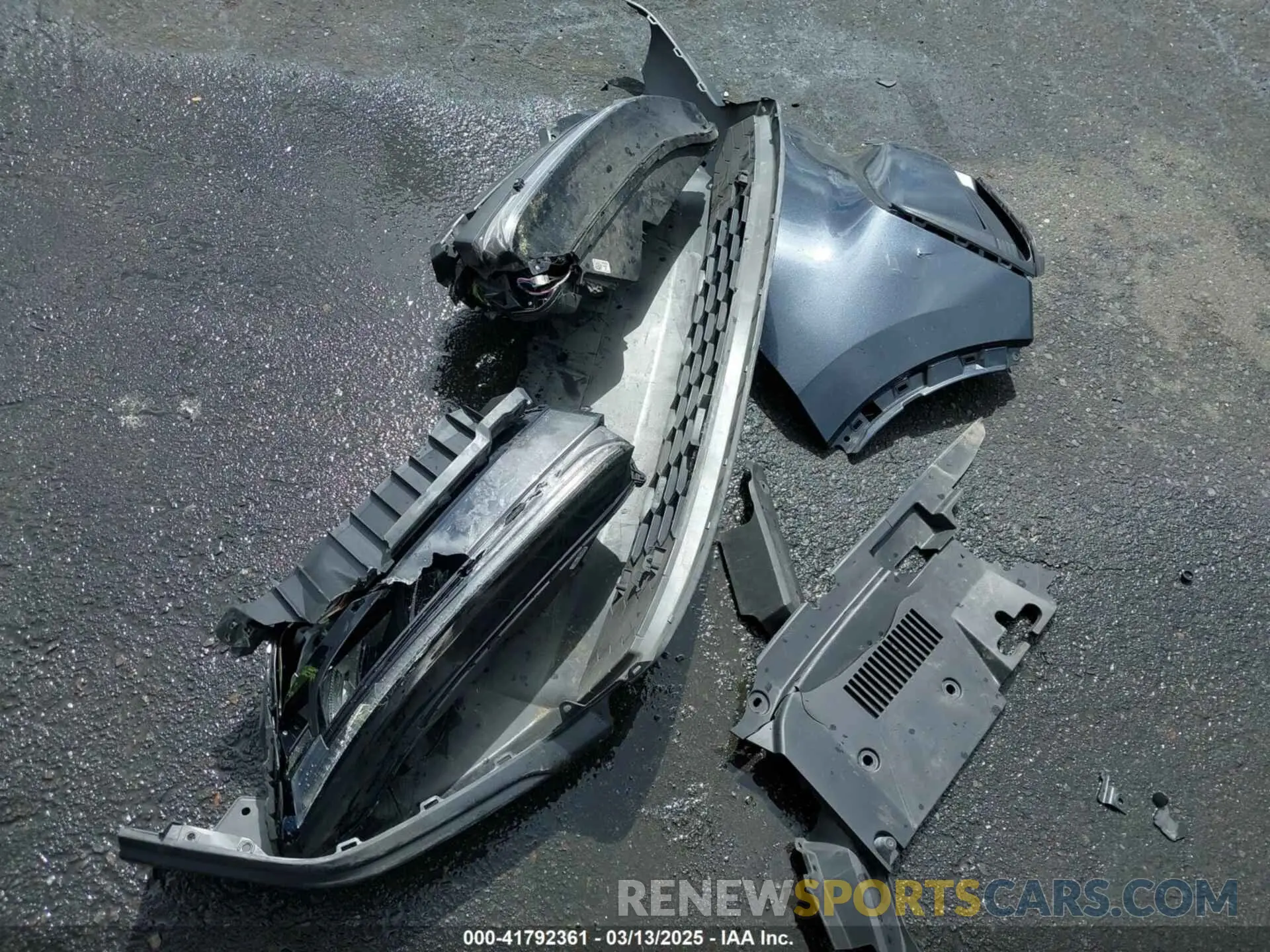 12 Photograph of a damaged car 2HKRS4H43PH400468 HONDA CR-V 2023