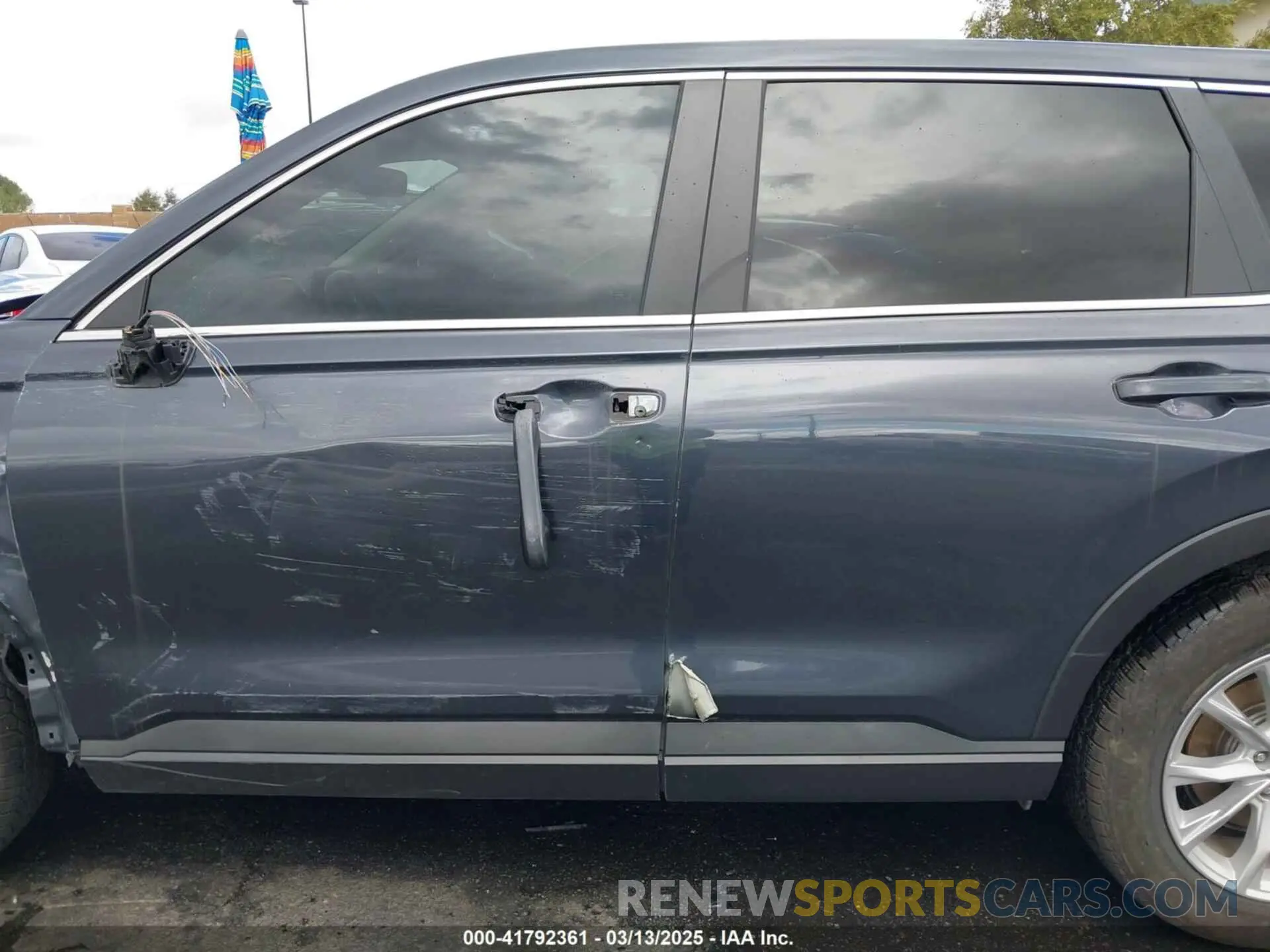 15 Photograph of a damaged car 2HKRS4H43PH400468 HONDA CR-V 2023