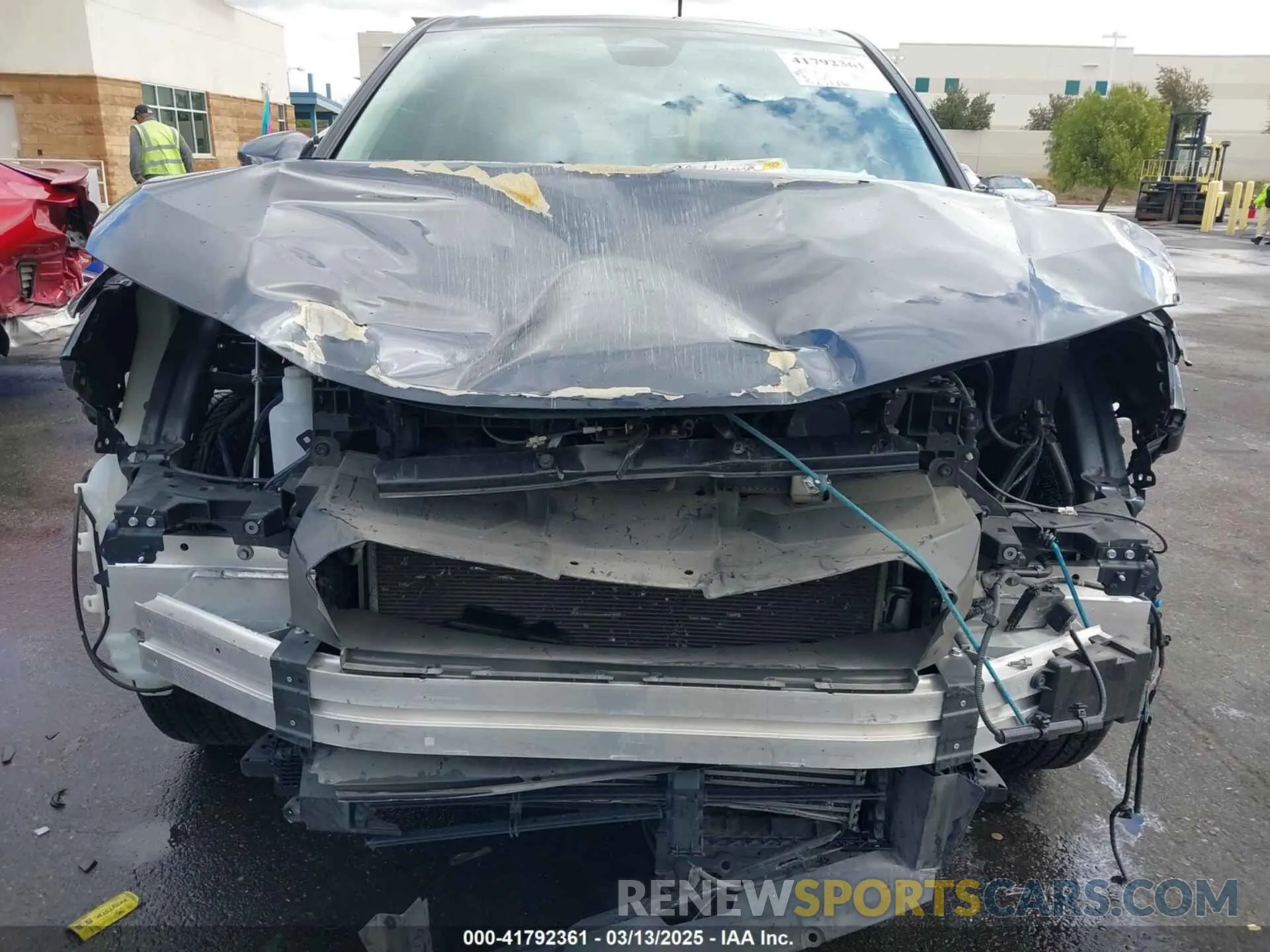 6 Photograph of a damaged car 2HKRS4H43PH400468 HONDA CR-V 2023