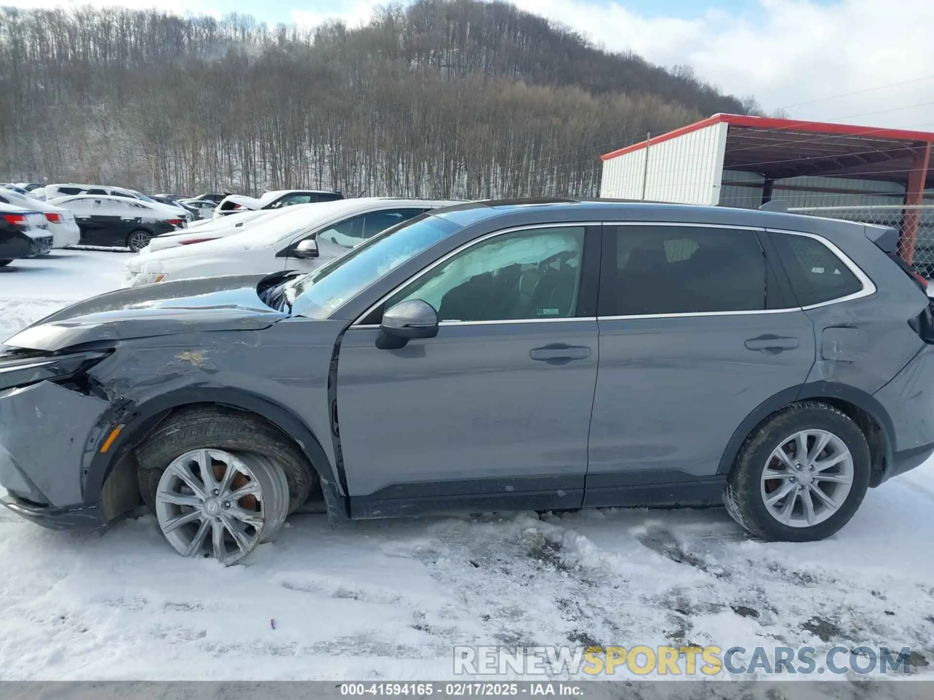 6 Photograph of a damaged car 2HKRS4H47PH411408 HONDA CR-V 2023