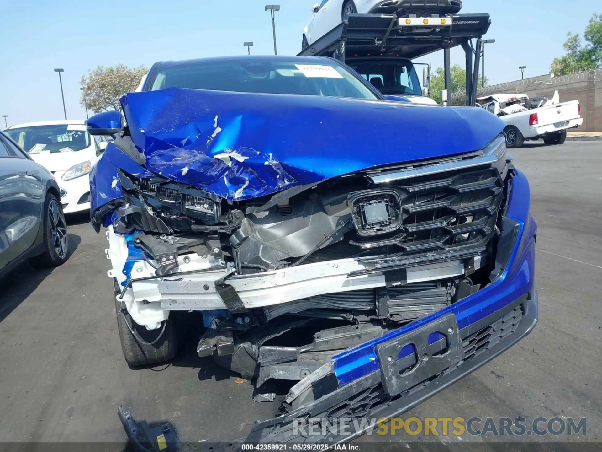 6 Photograph of a damaged car 2HKRS4H73PH404367 HONDA CR-V 2023