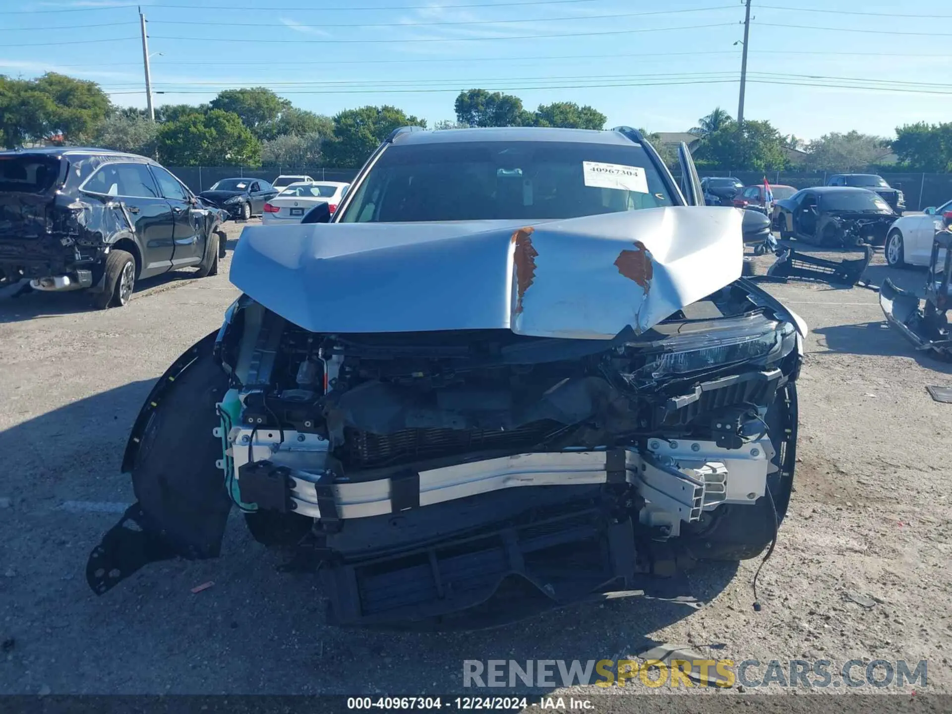 12 Photograph of a damaged car 2HKRS5H50PH714626 HONDA CR-V 2023