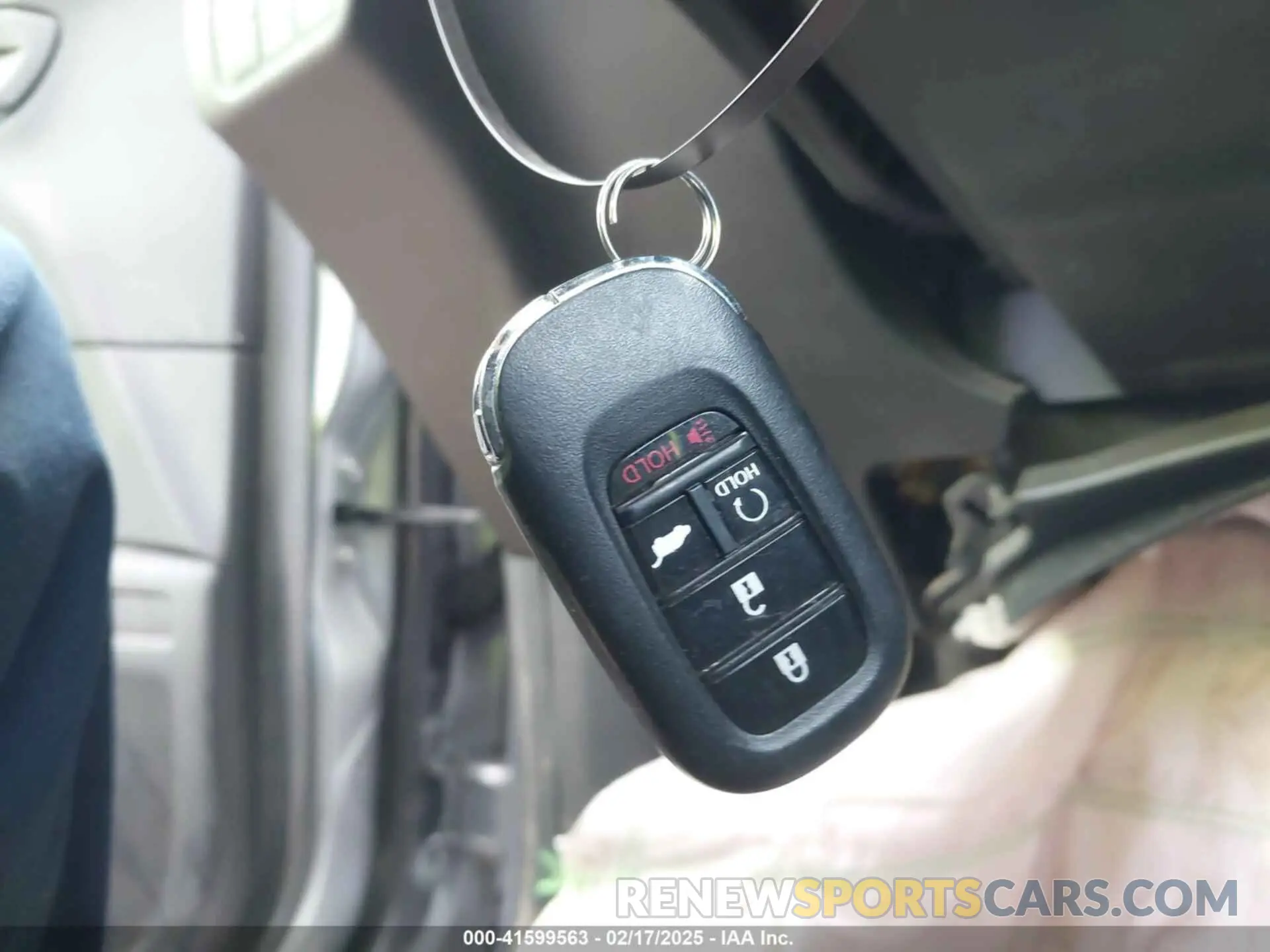 11 Фотография поврежденного автомобиля 2HKRS5H54PH706805 HONDA CR-V 2023