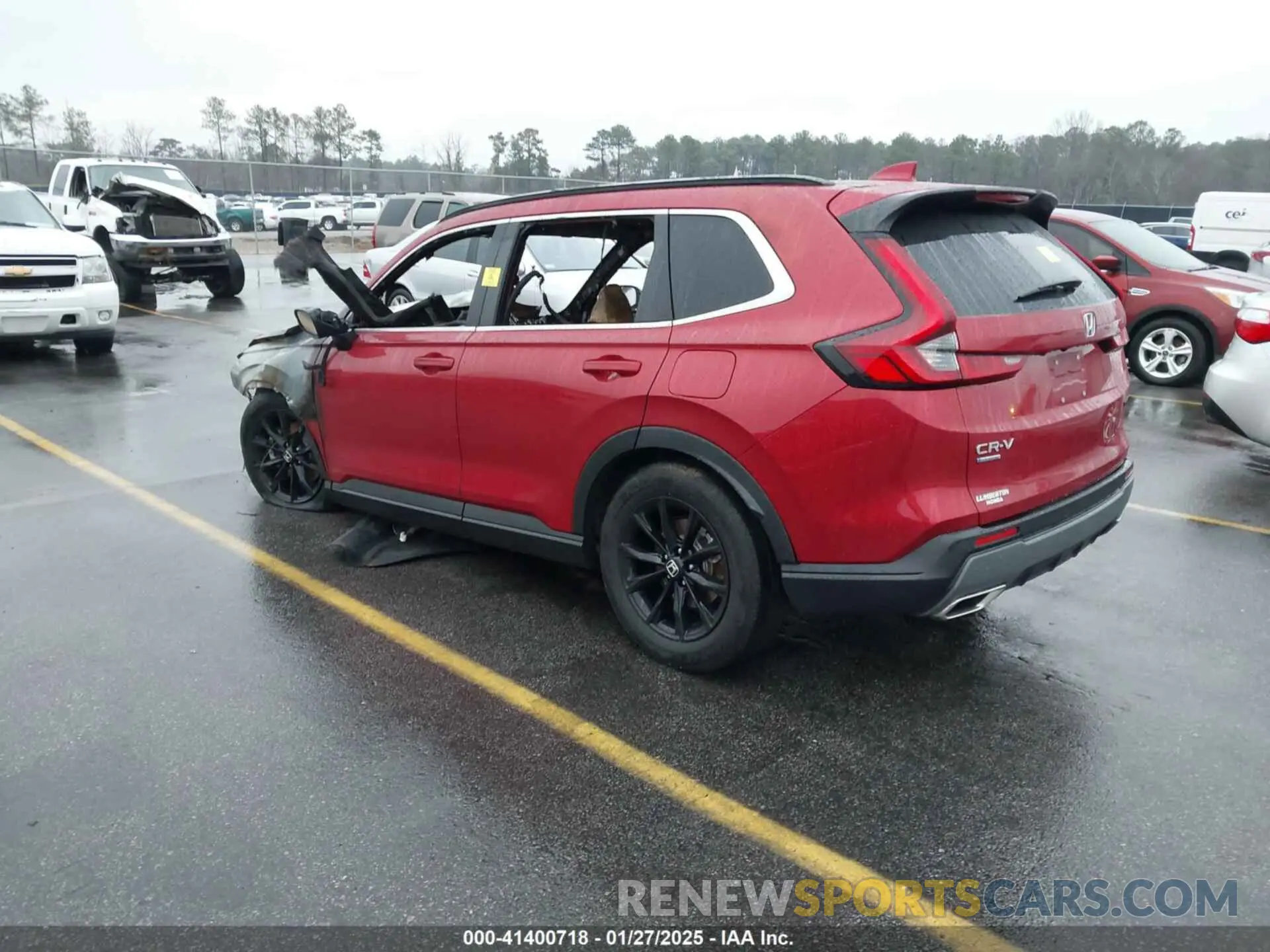 3 Photograph of a damaged car 2HKRS5H55PH715674 HONDA CR-V 2023