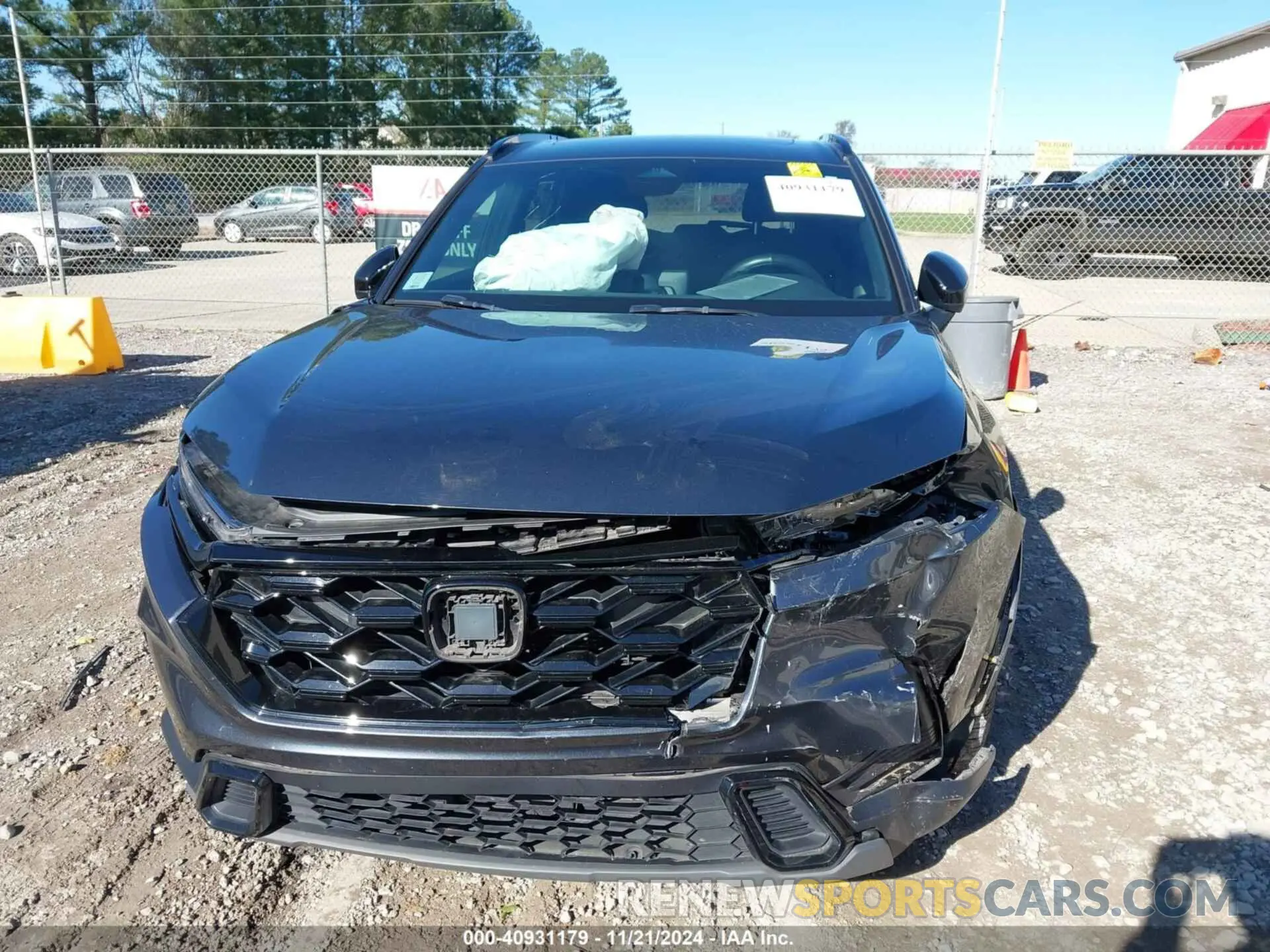 6 Photograph of a damaged car 2HKRS5H59PH707884 HONDA CR-V 2023
