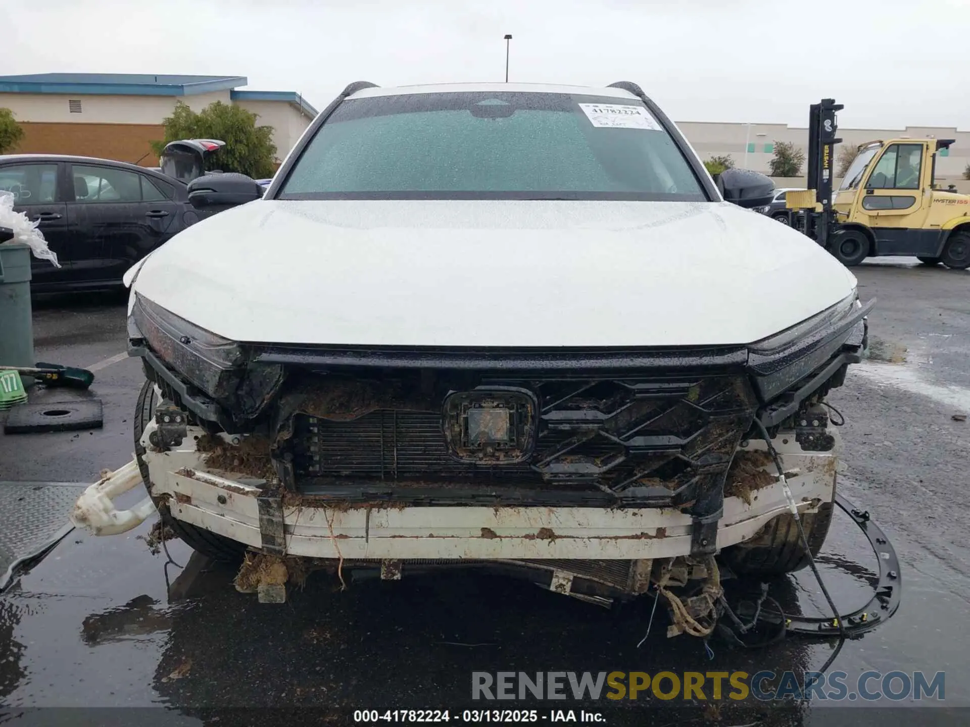 12 Photograph of a damaged car 2HKRS5H59PH713426 HONDA CR-V 2023