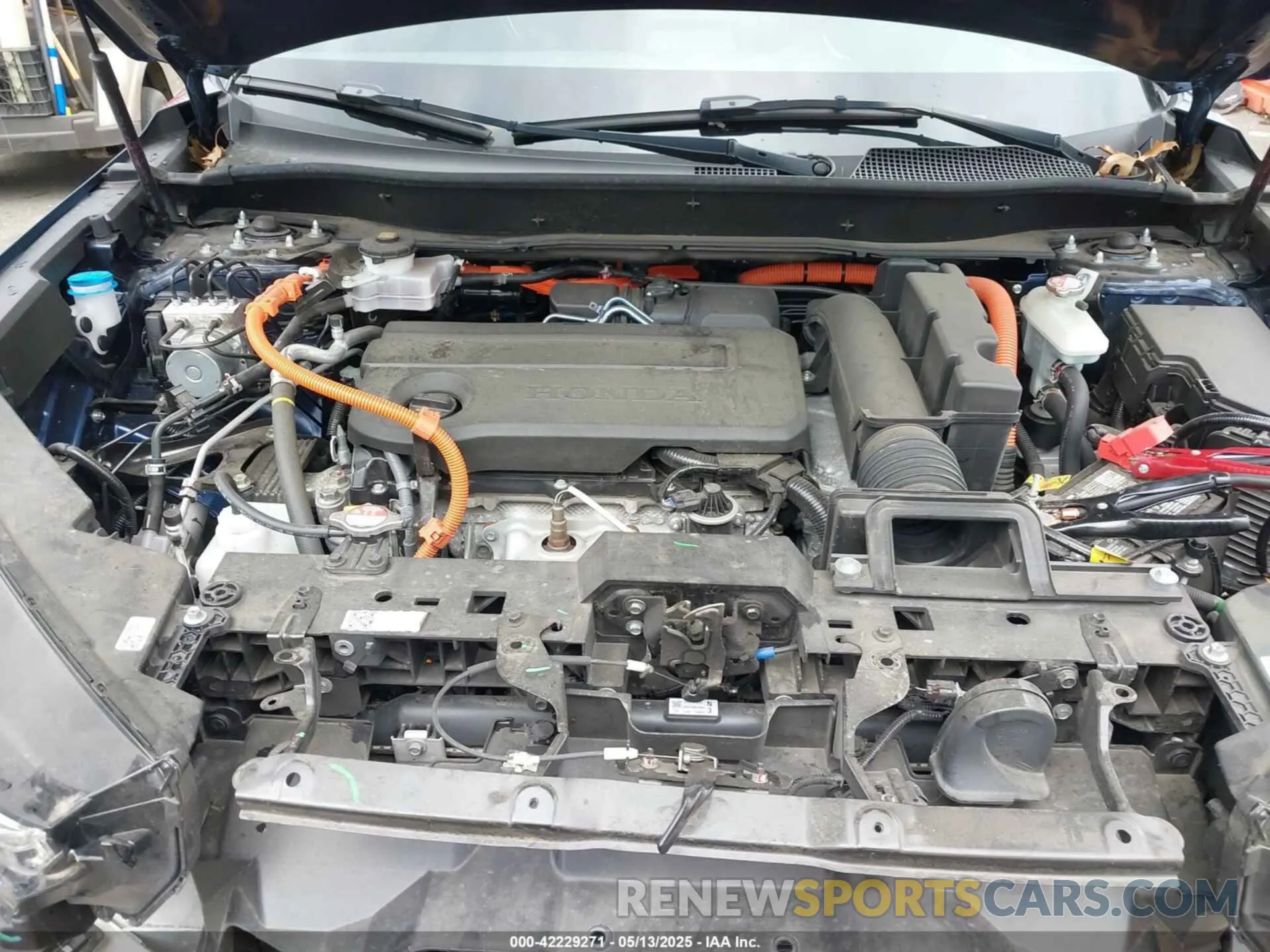 10 Photograph of a damaged car 2HKRS6H50PH813520 HONDA CR-V 2023