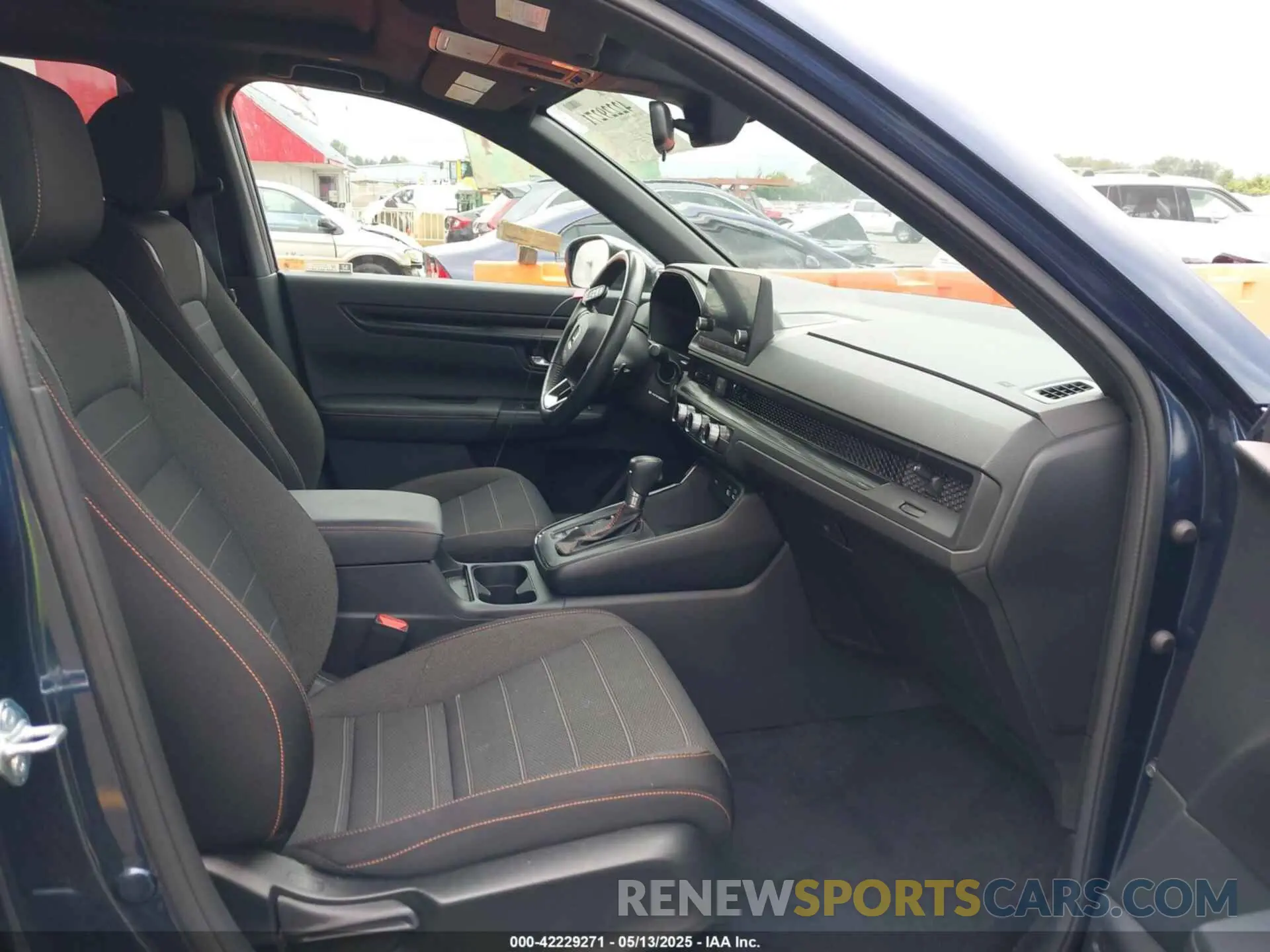 5 Photograph of a damaged car 2HKRS6H50PH813520 HONDA CR-V 2023