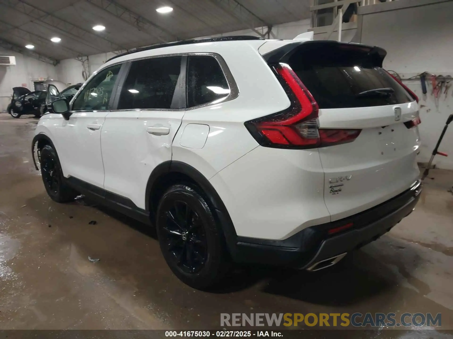 3 Photograph of a damaged car 2HKRS6H5XPH813797 HONDA CR-V 2023