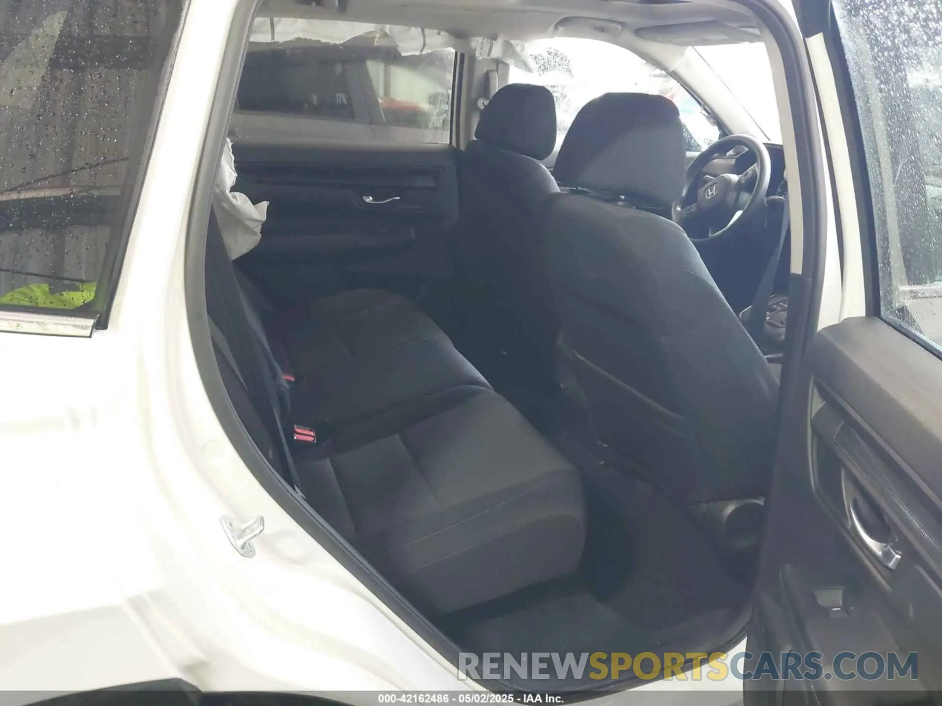 8 Photograph of a damaged car 5J6RS4H45PL003107 HONDA CR-V 2023