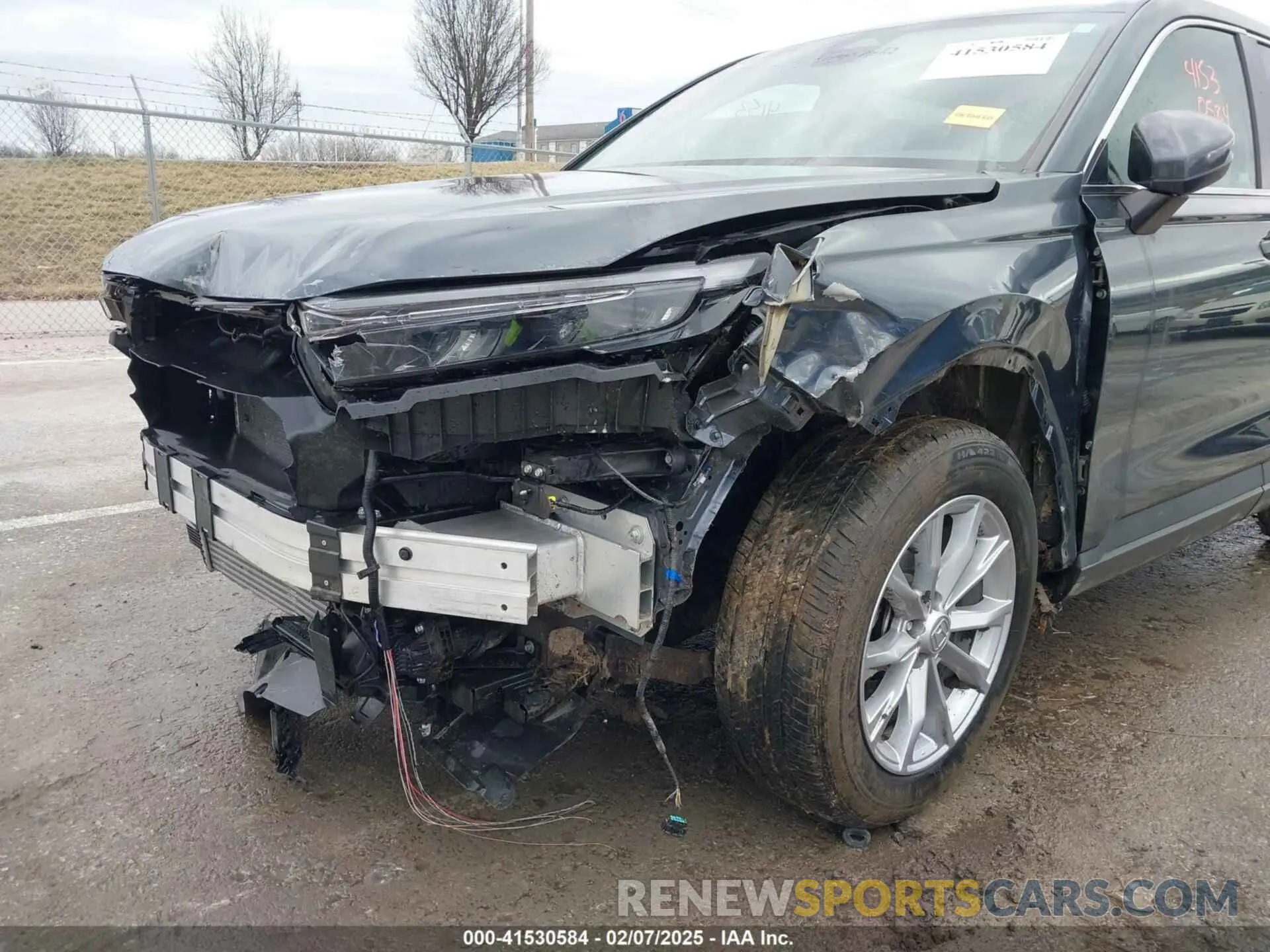 6 Photograph of a damaged car 5J6RS4H73PL009322 HONDA CR-V 2023