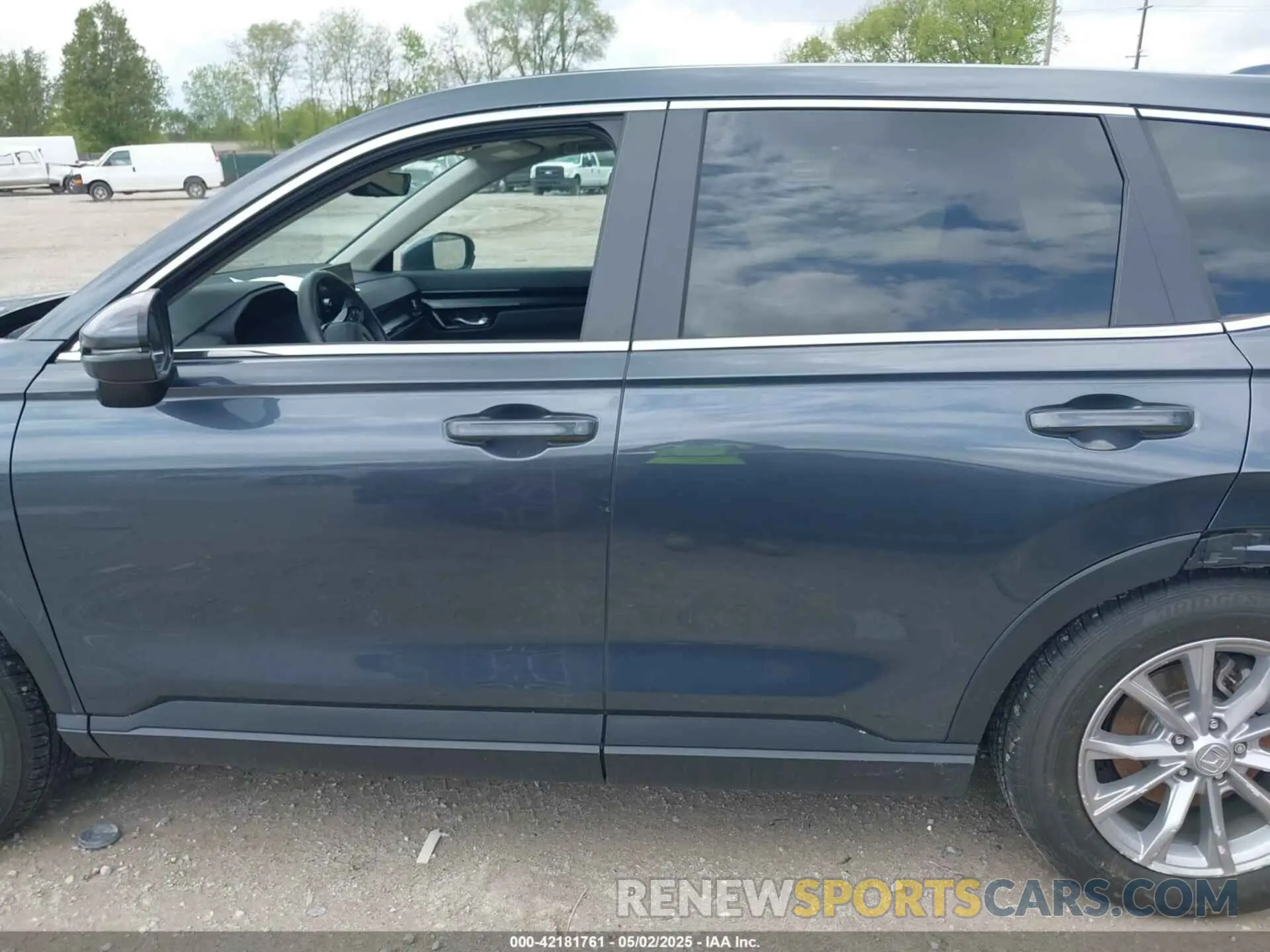 14 Photograph of a damaged car 5J6RS4H77PL010814 HONDA CR-V 2023