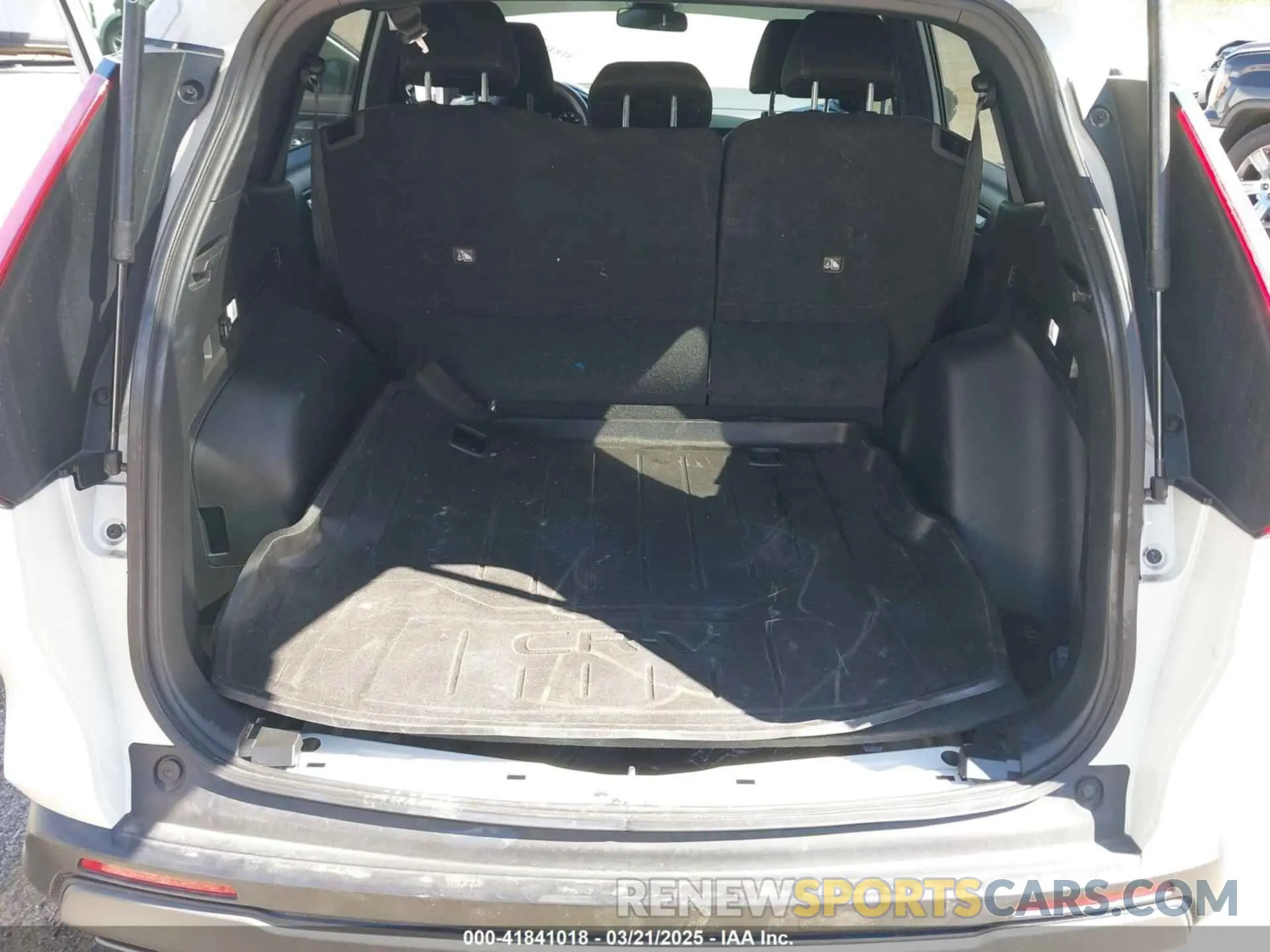 8 Фотография поврежденного автомобиля 5J6RS5H58PL000121 HONDA CR-V 2023