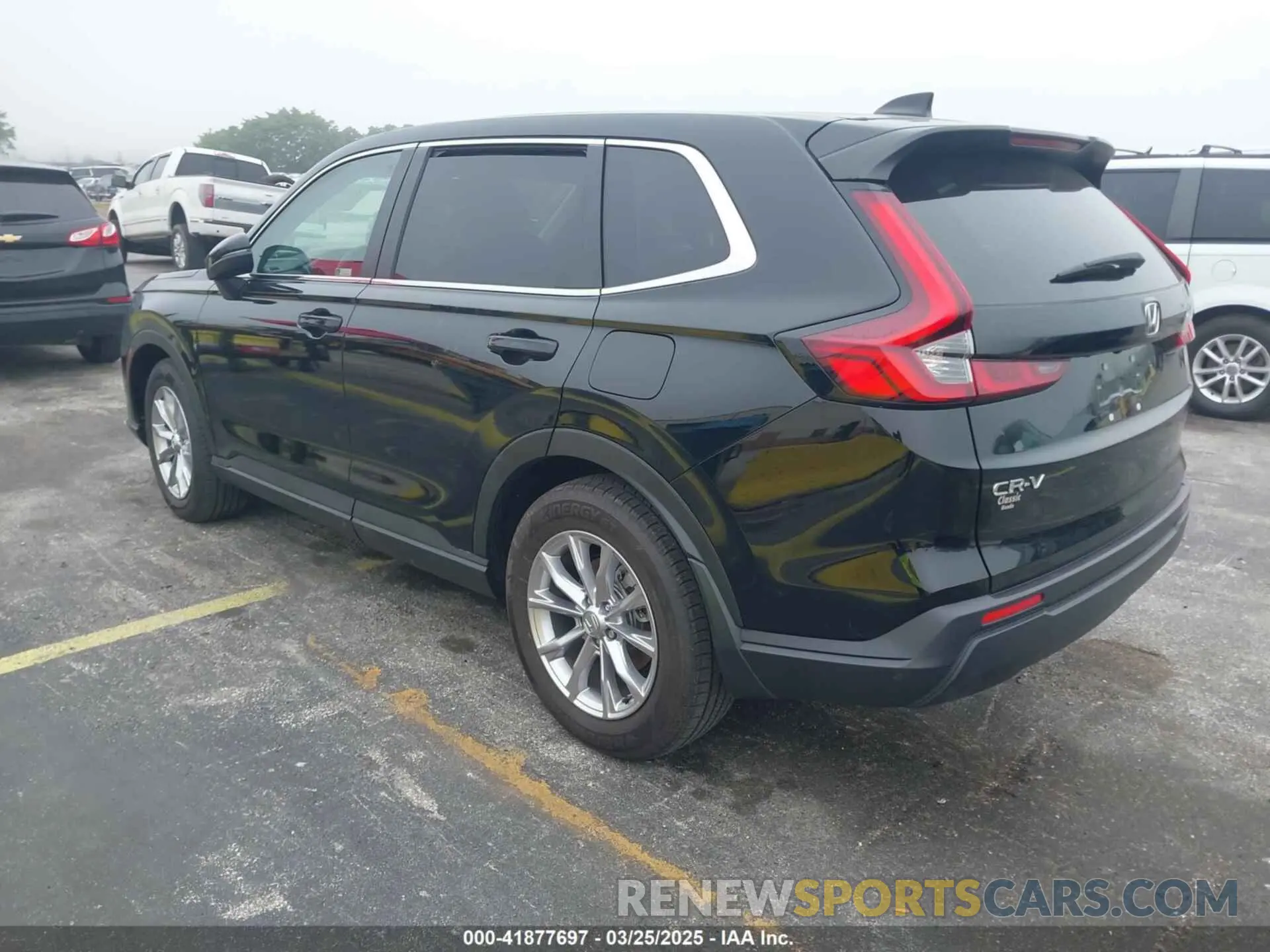 3 Фотография поврежденного автомобиля 7FARS3H44PE006264 HONDA CR-V 2023