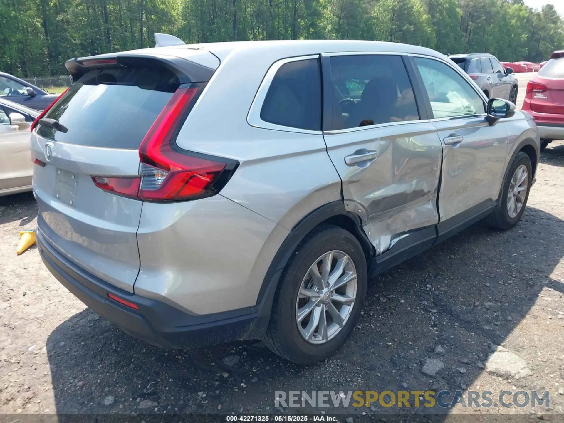 4 Фотография поврежденного автомобиля 7FARS3H48PE002086 HONDA CR-V 2023