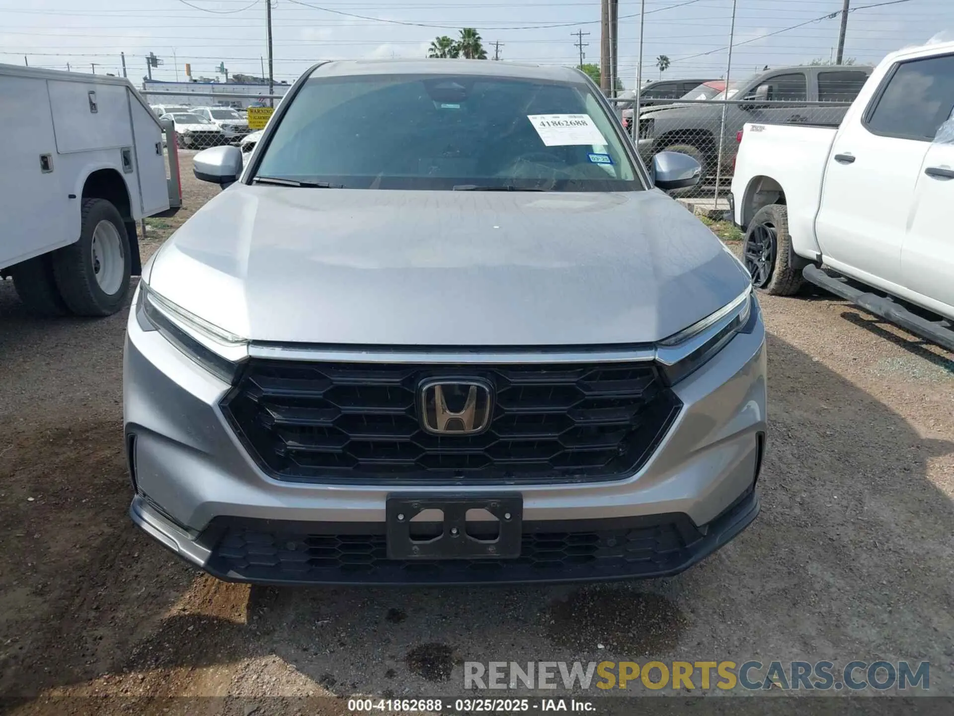 12 Photograph of a damaged car 7FARS3H75PE011368 HONDA CR-V 2023