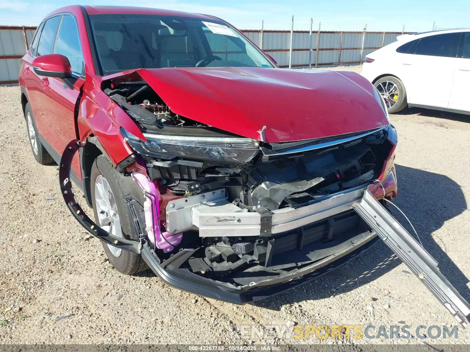 6 Photograph of a damaged car 7FARS4H49PE003804 HONDA CR-V 2023