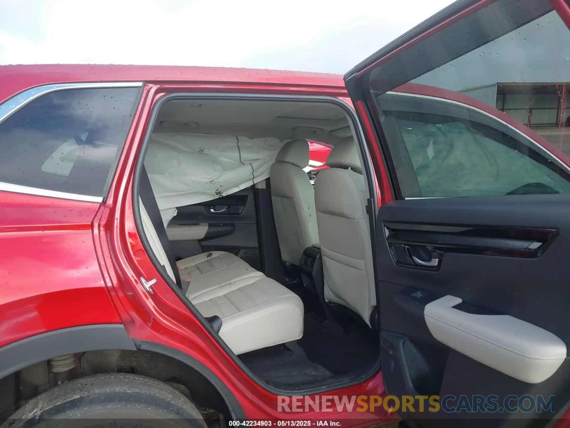 8 Photograph of a damaged car 7FARS4H70PE006259 HONDA CR-V 2023